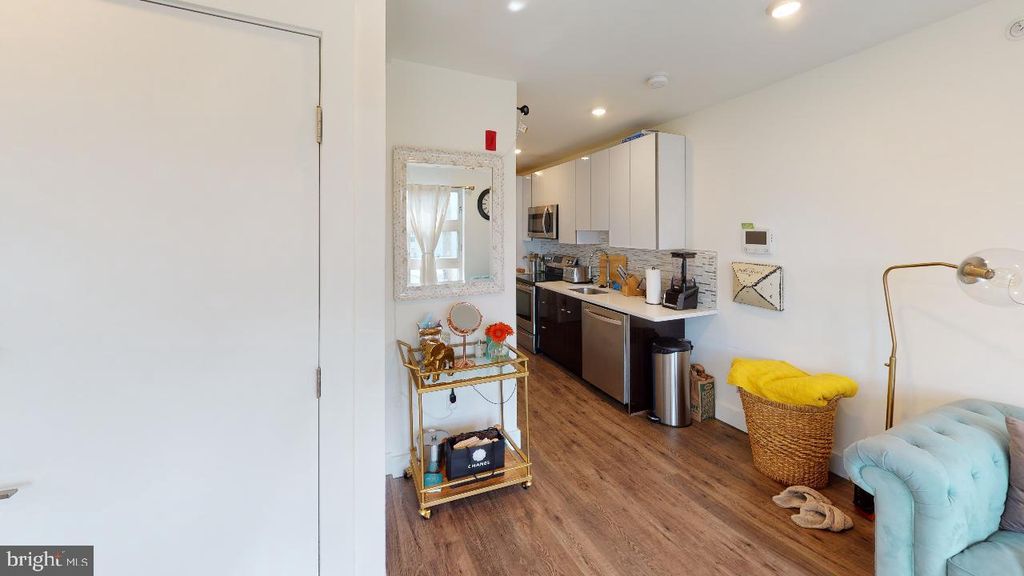 Photo of 1155 S 15th Street #UNIT 305, PHILADELPHIA, PA 19146 (MLS # PAPH2578292)