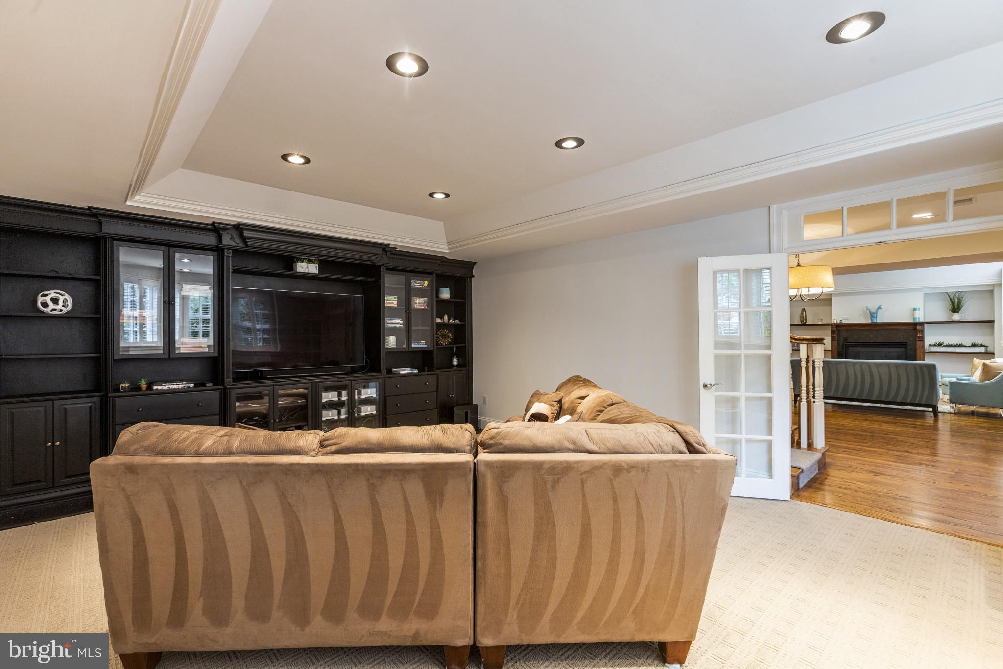 WOODMONT - Residential