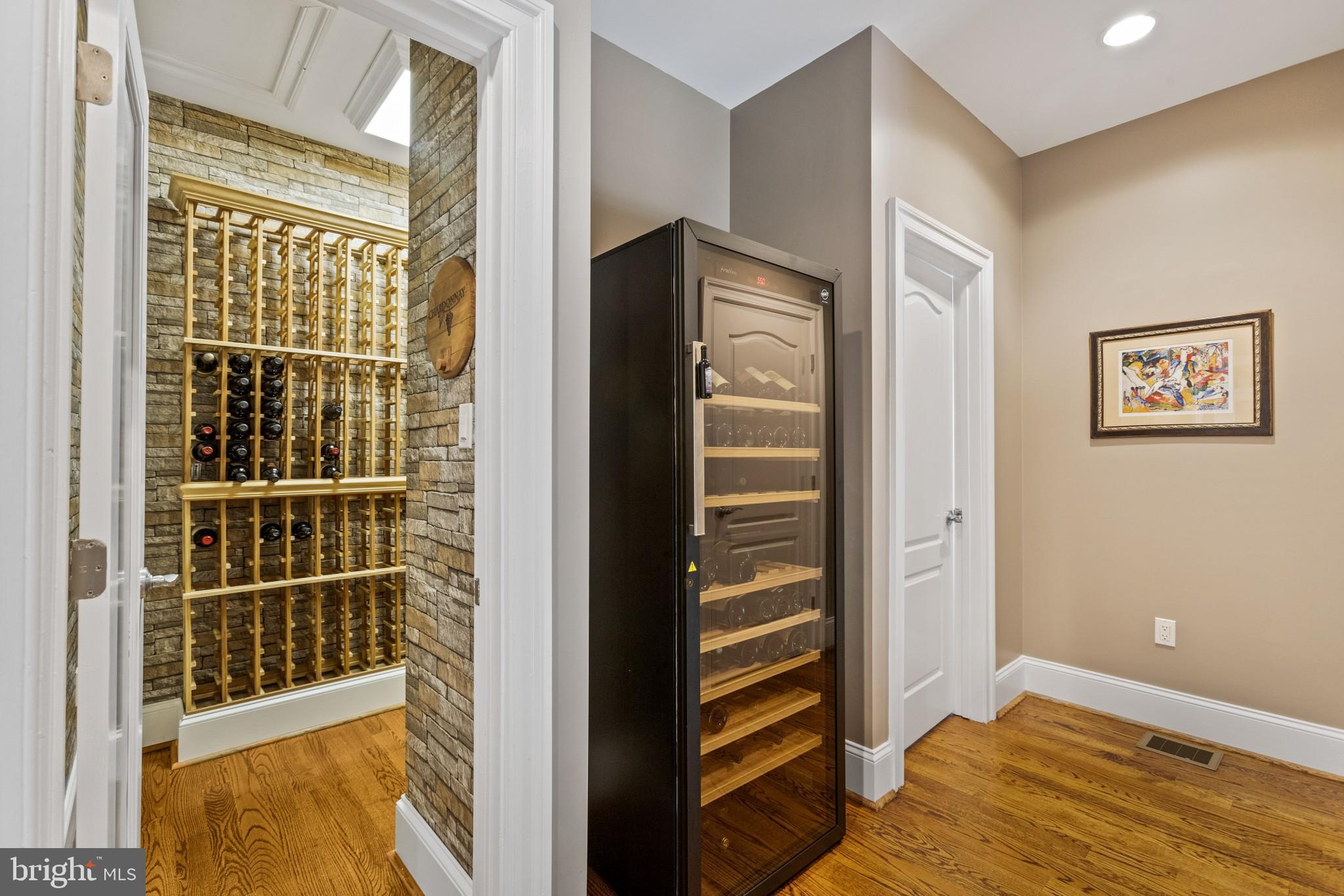 WOODMONT - Residential