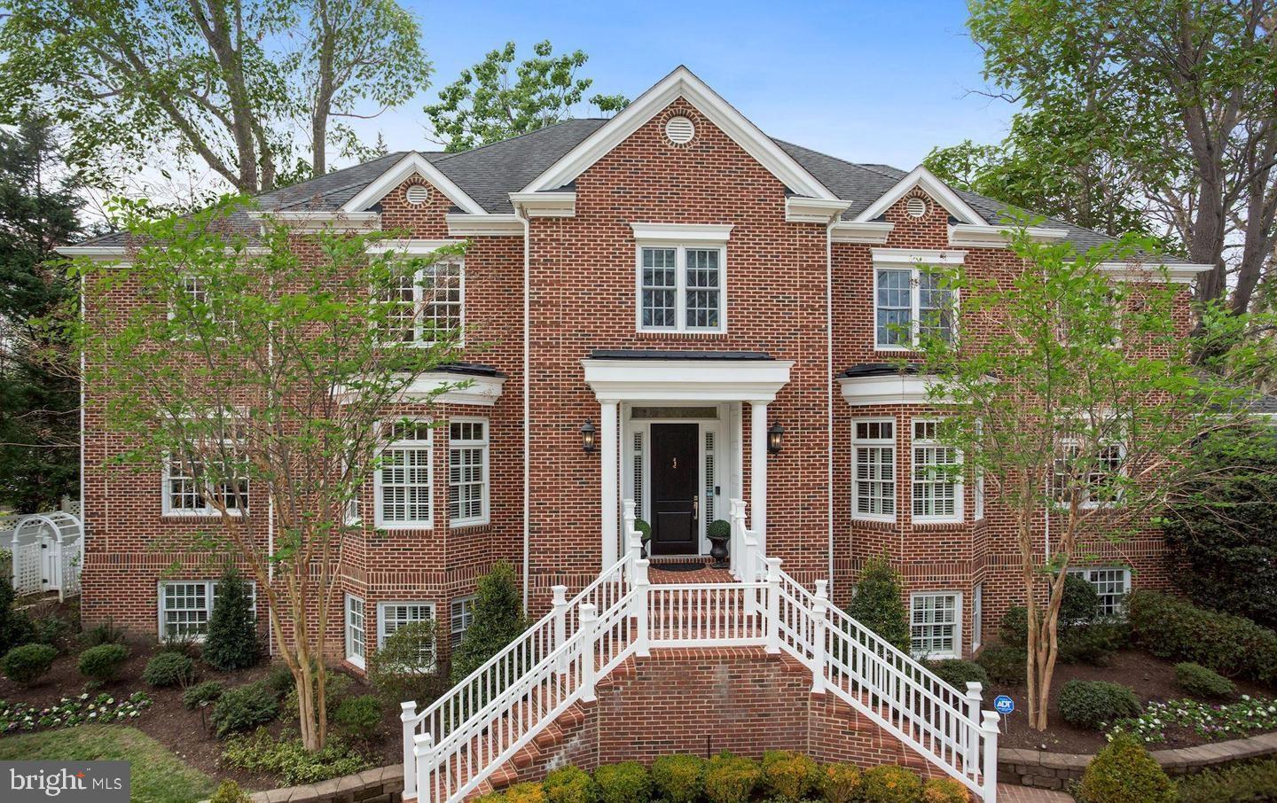 WOODMONT - Residential