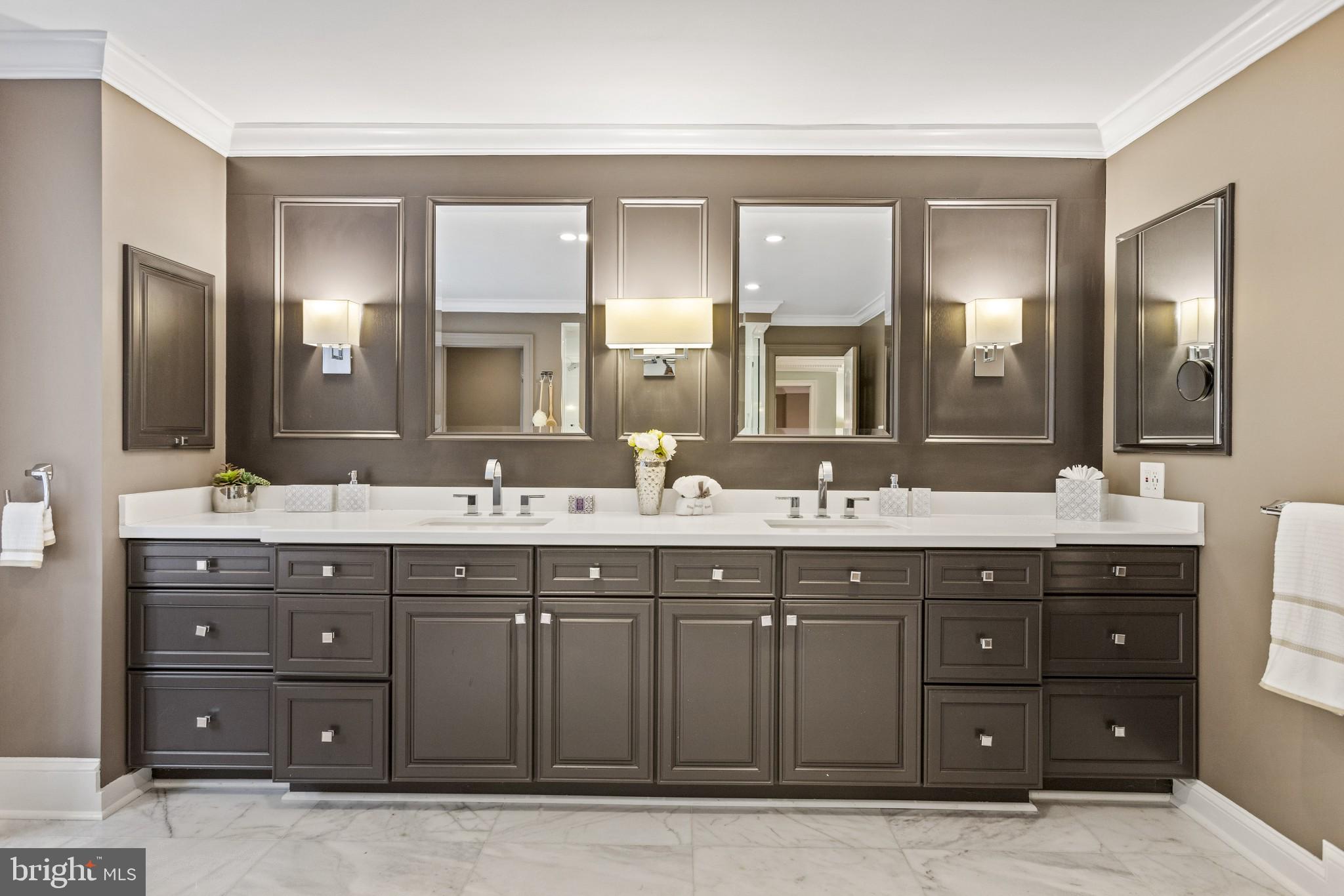 WOODMONT - Residential