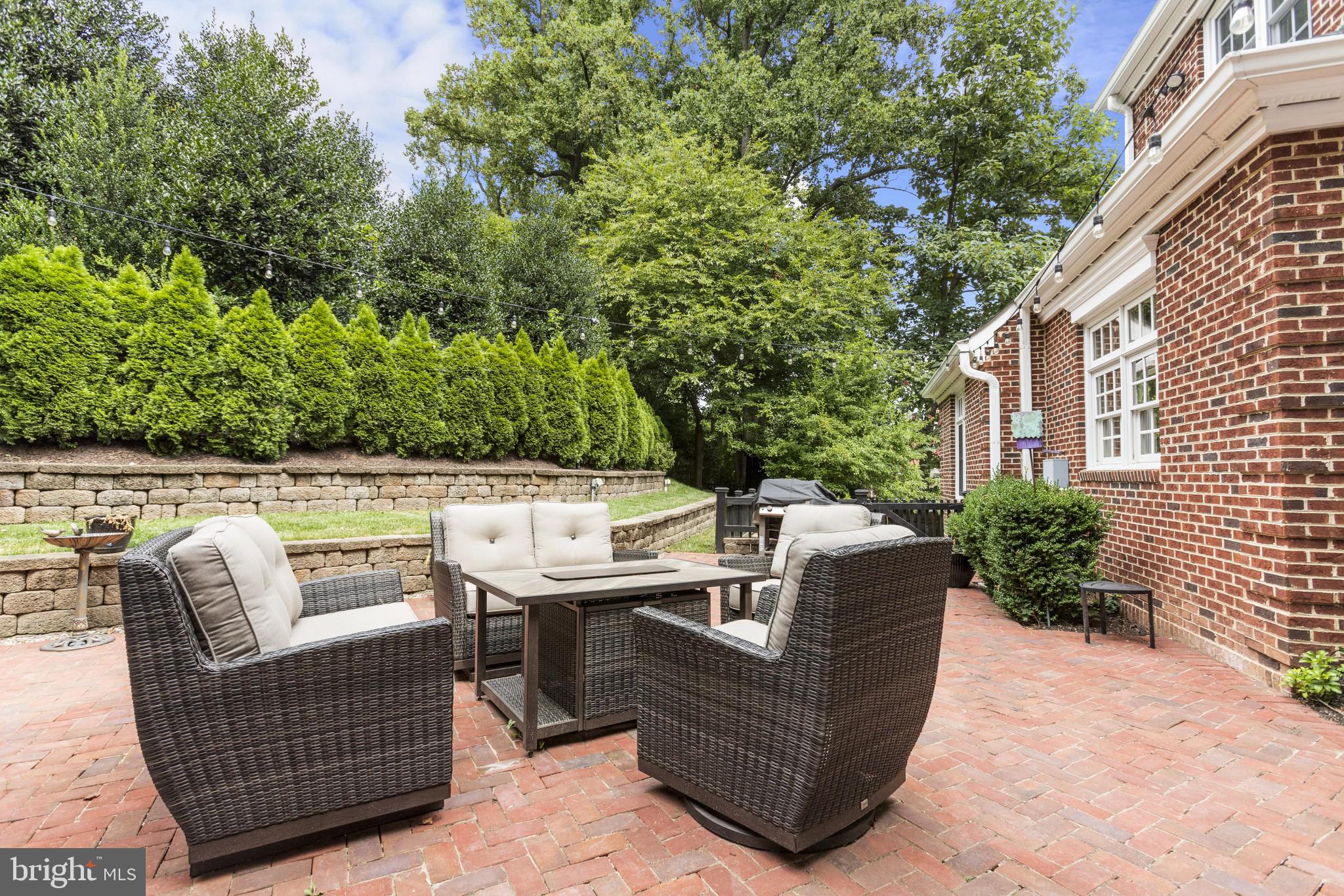 WOODMONT - Residential