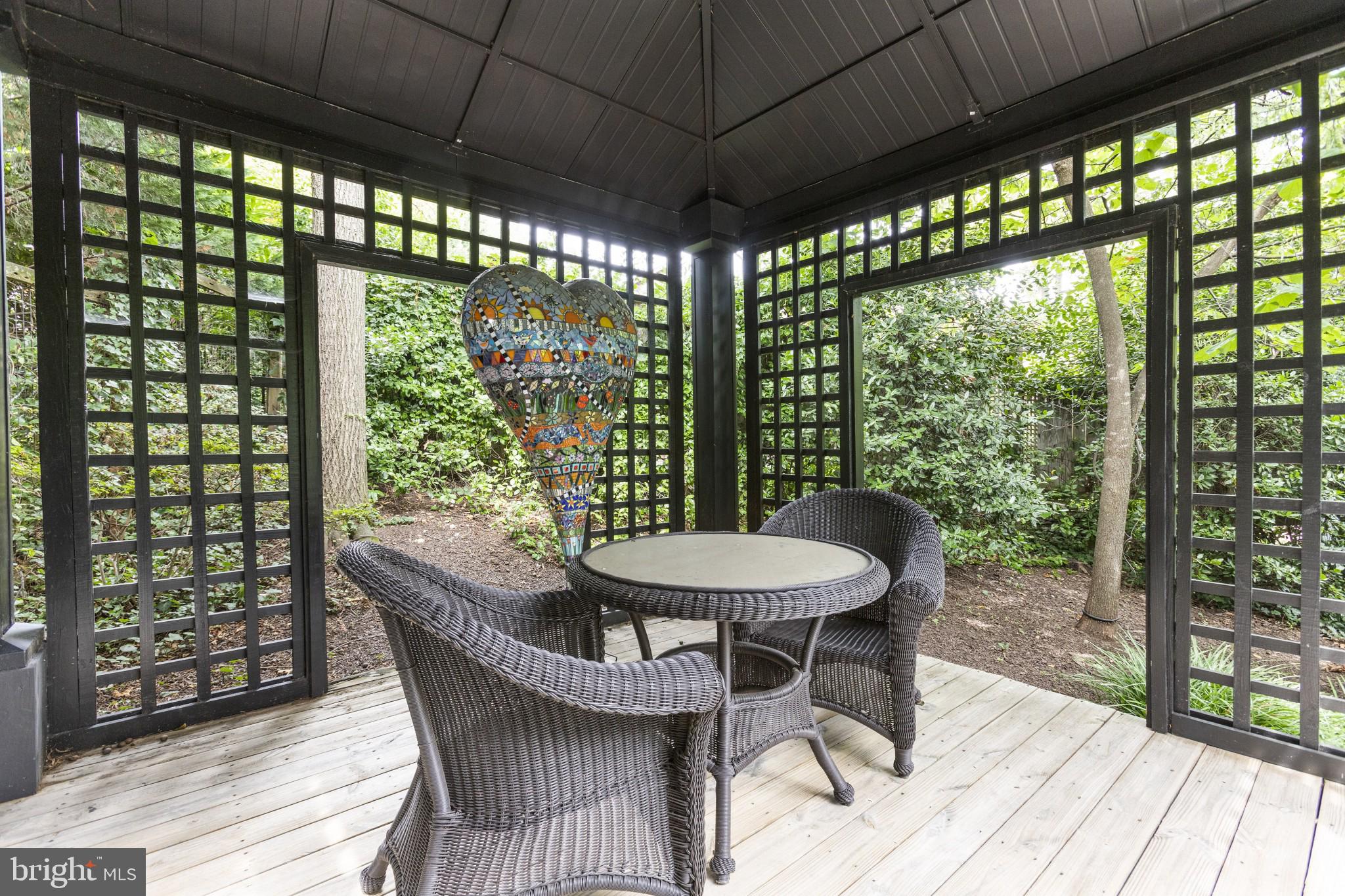 WOODMONT - Residential