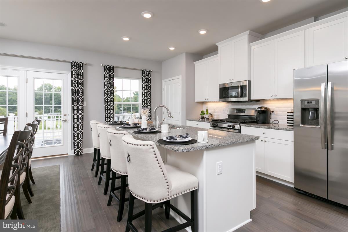 POTOMAC STATION - Residential