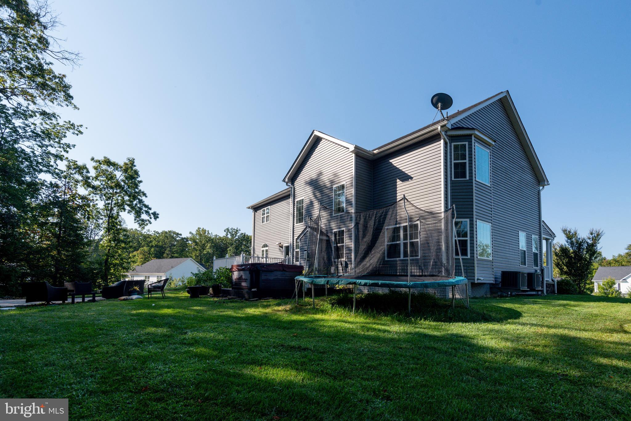 OAKLAND HALL - Residential