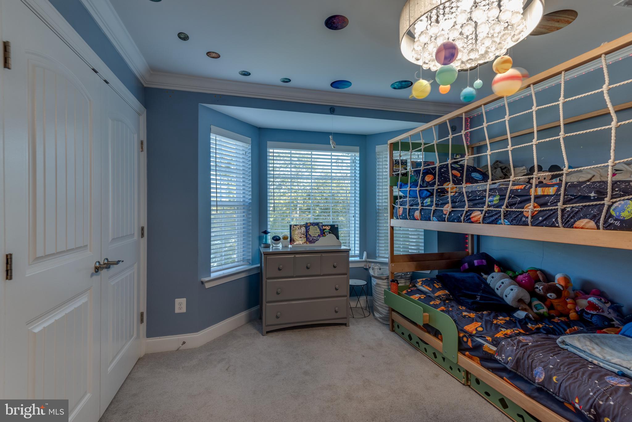 OAKLAND HALL - Residential