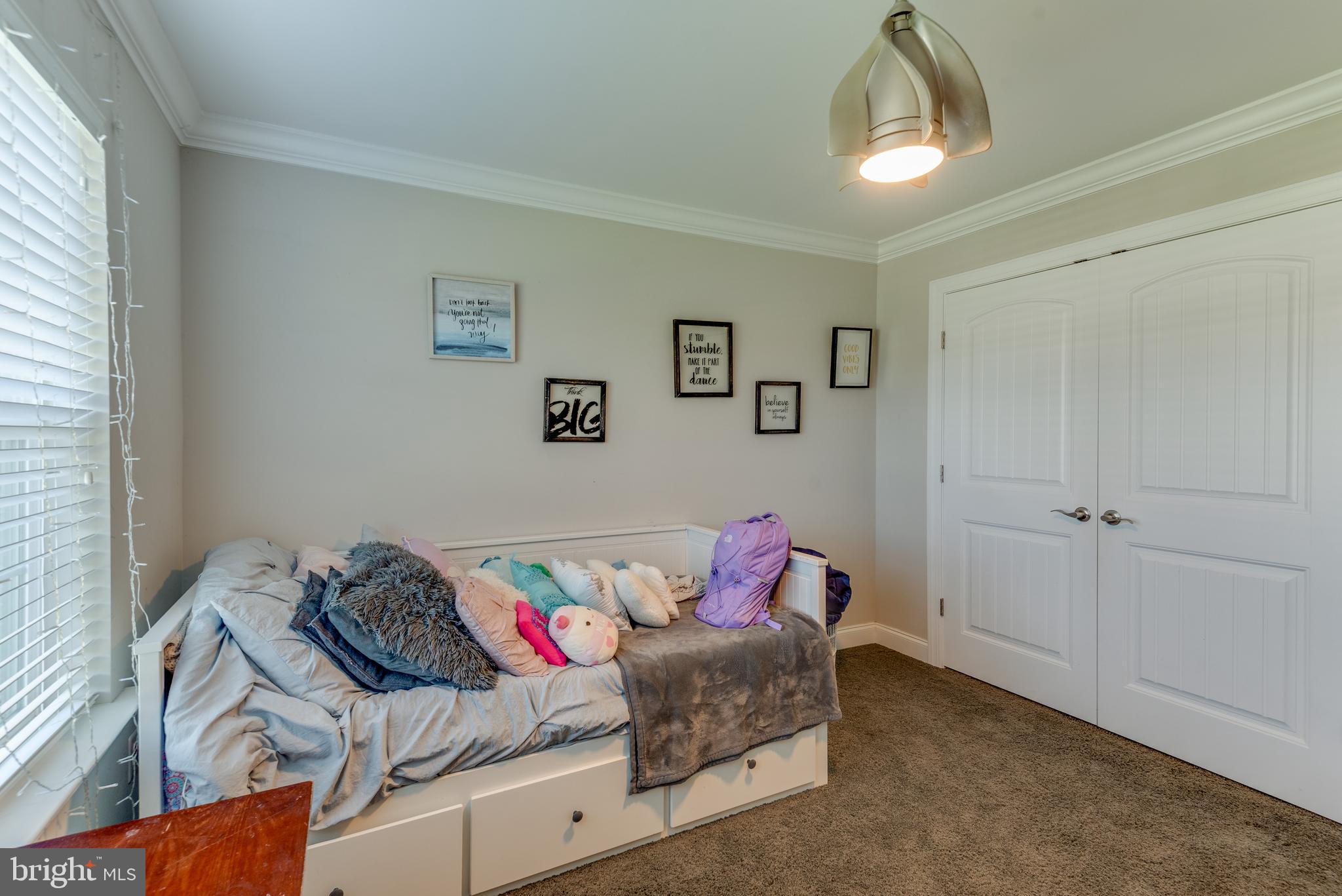 OAKLAND HALL - Residential