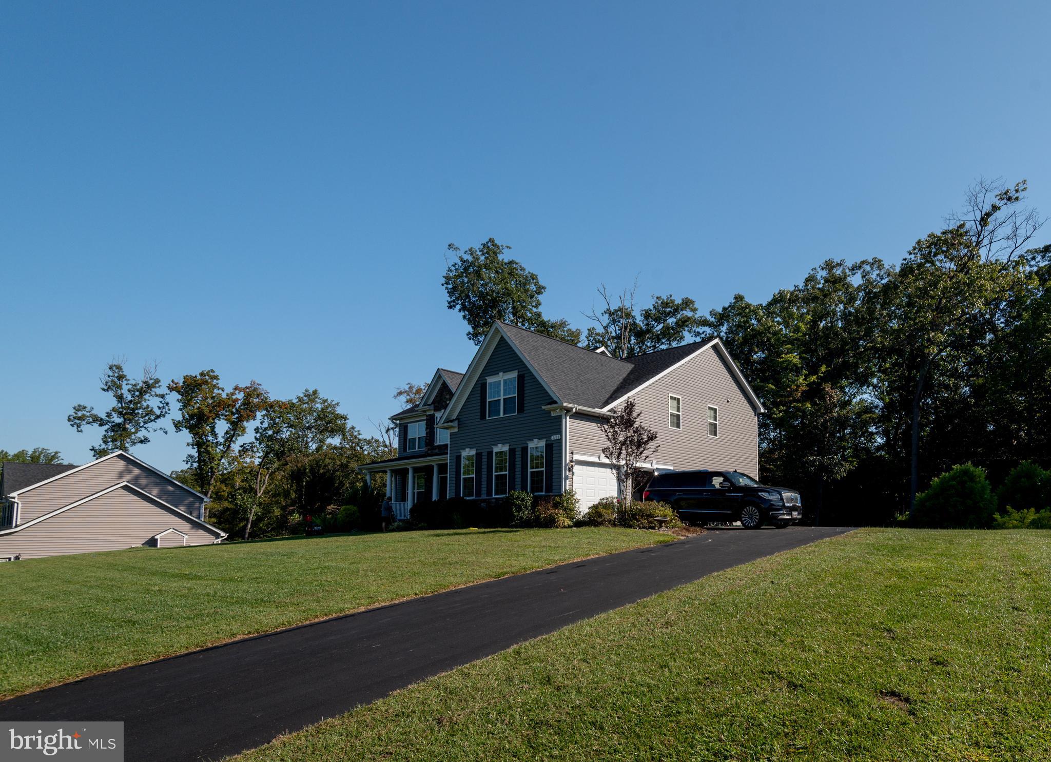 OAKLAND HALL - Residential