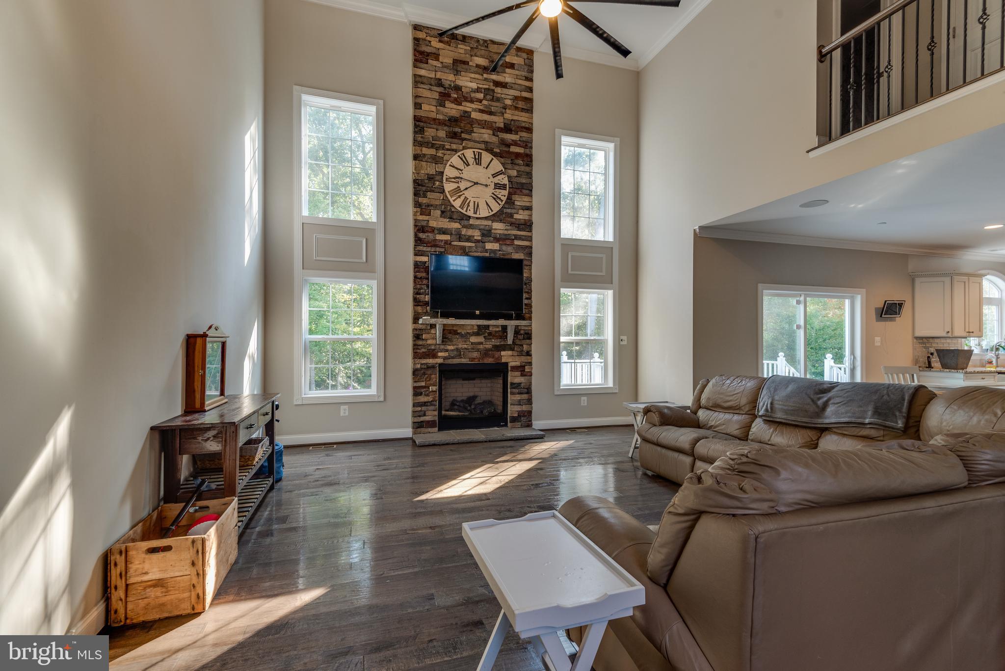 OAKLAND HALL - Residential