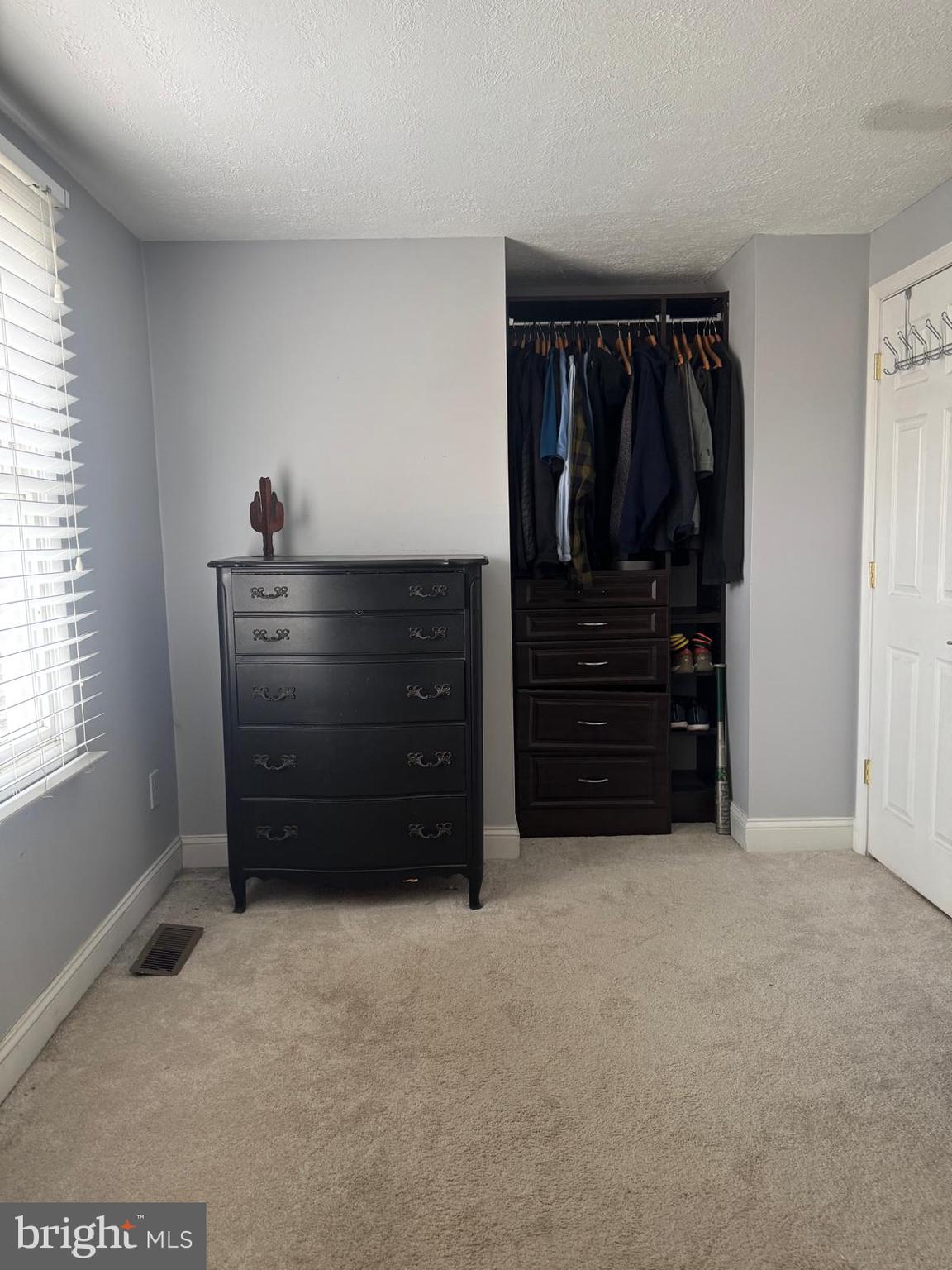 GUNNERS VIEW - Residential