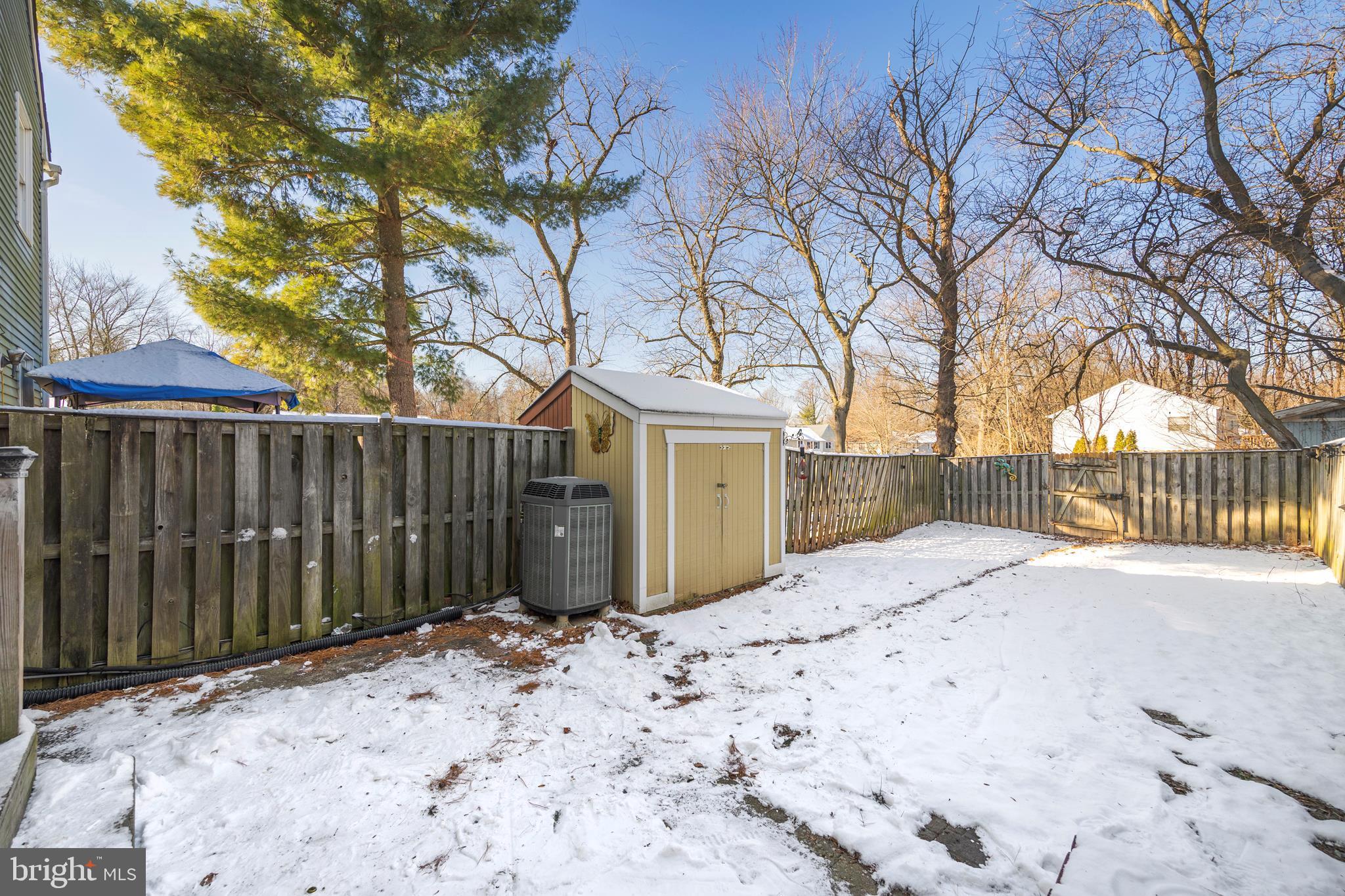 STONEYBROOKE VILLAGE - Residential