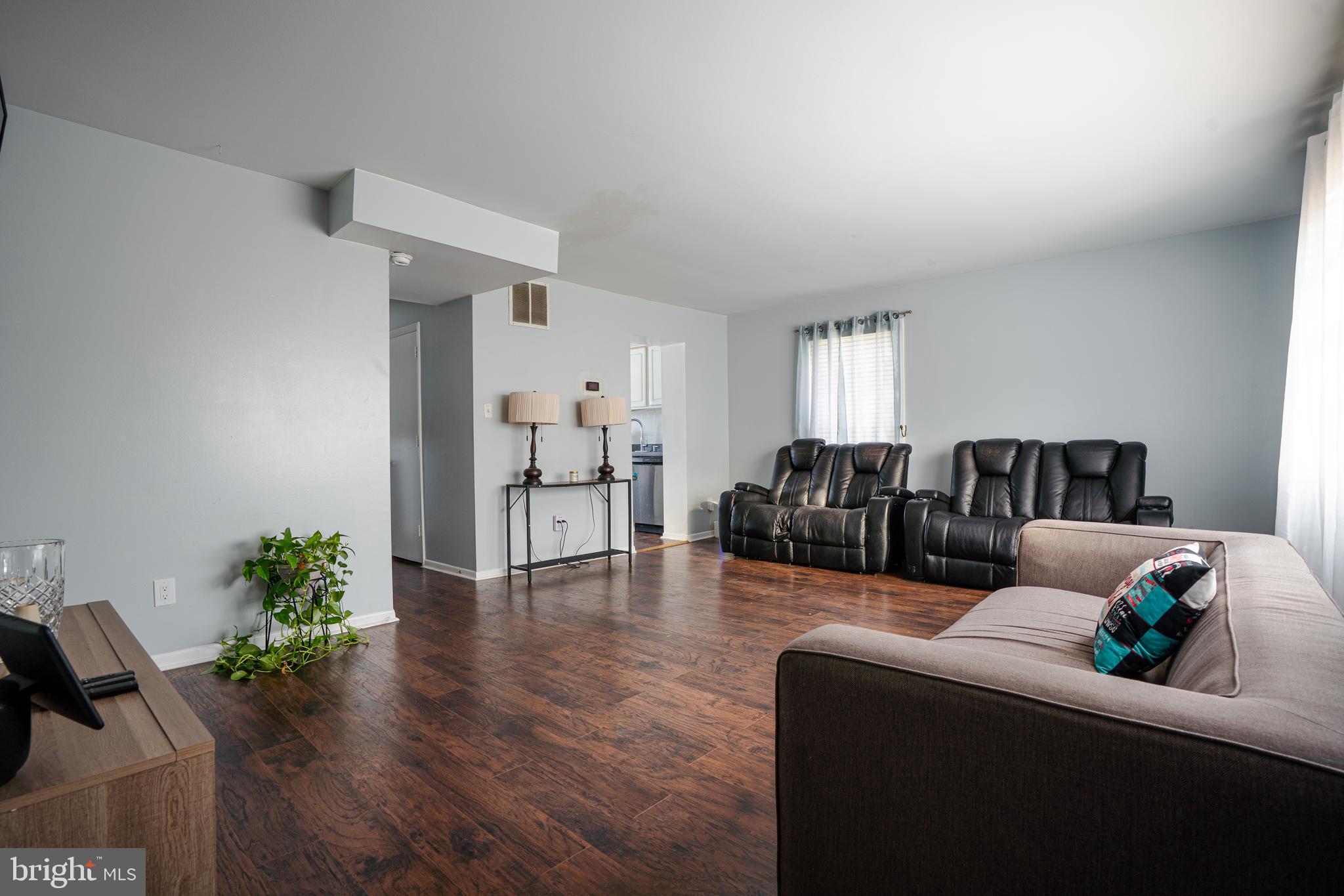 QUAIL MEADOWS TOWNHOUSES - Residential