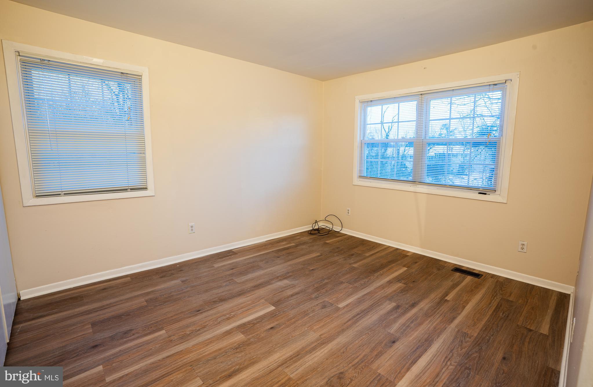 QUAIL MEADOWS TOWNHOUSES - Residential