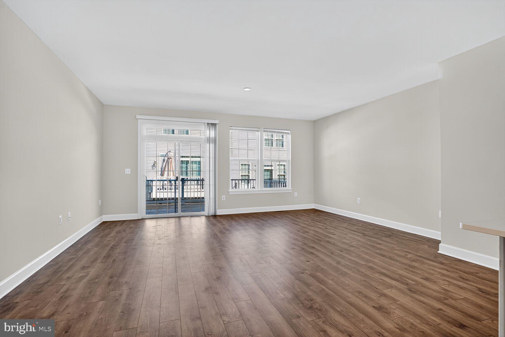 HAYMARKET CROSSING - Residential