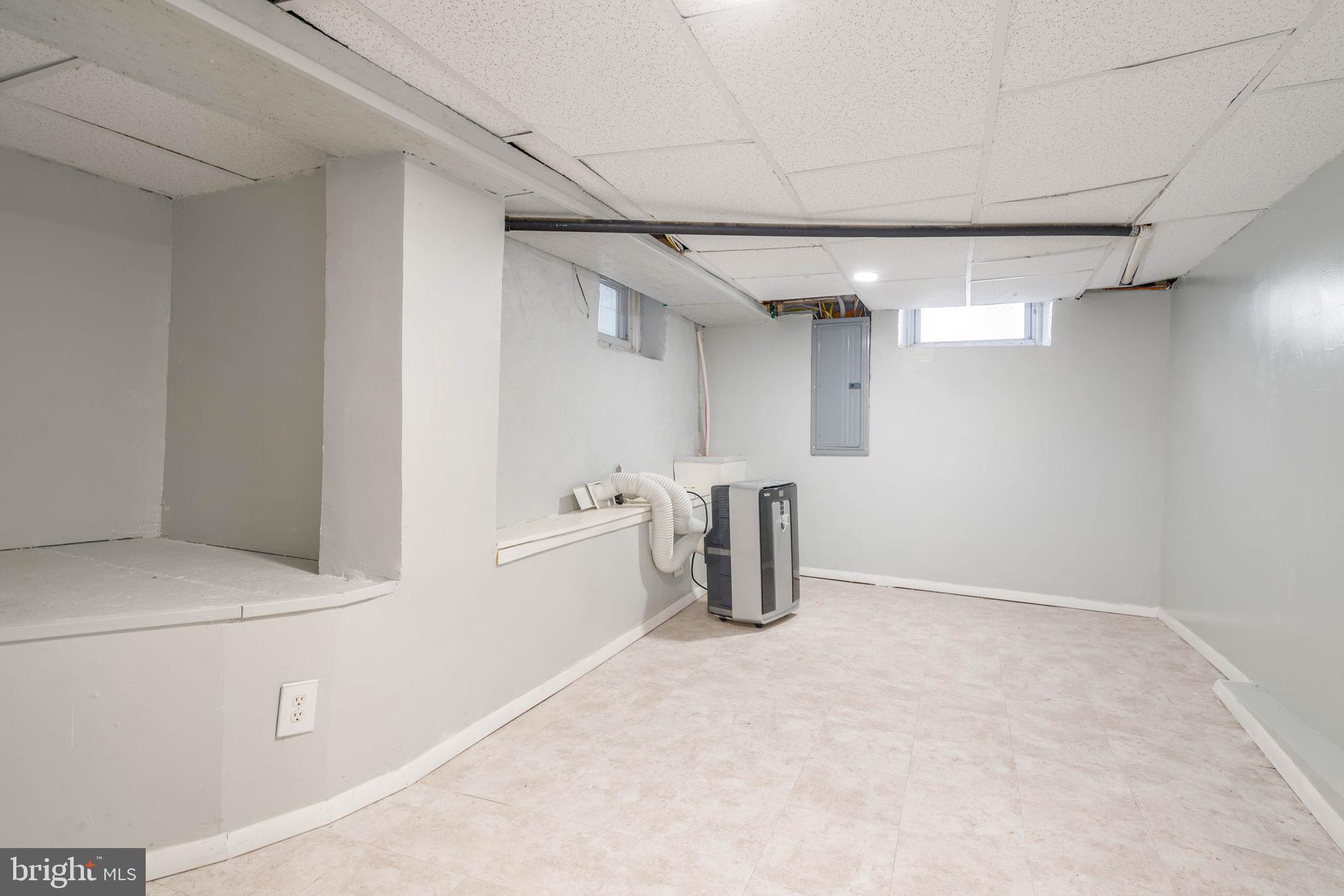 POINT BREEZE - Residential