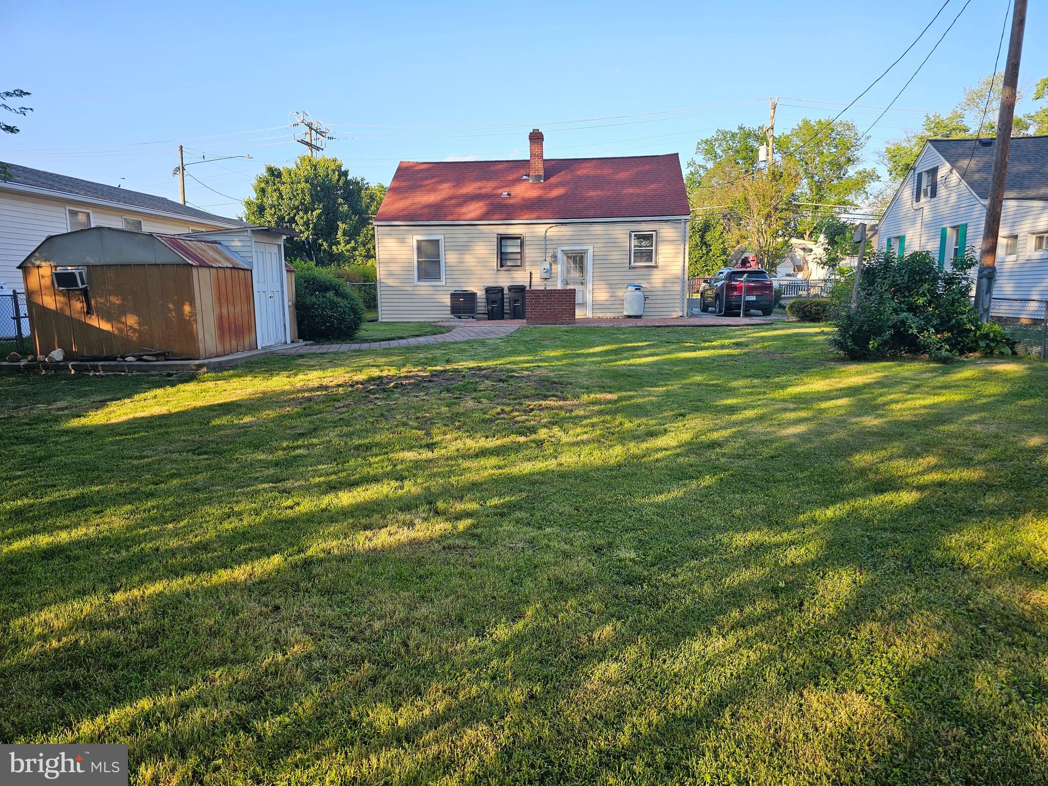 ENGLESIDE - Residential Lease