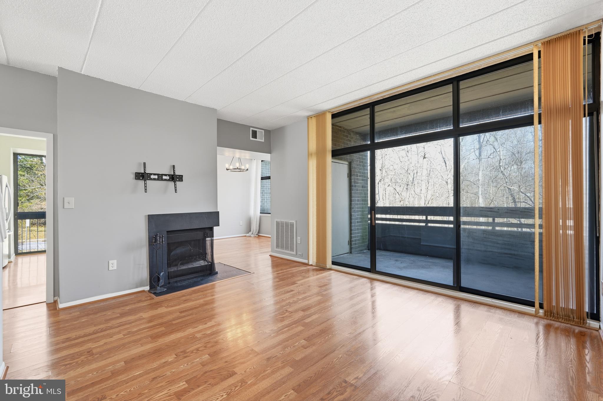 11566 ROLLING GREEN COURT 12/200A