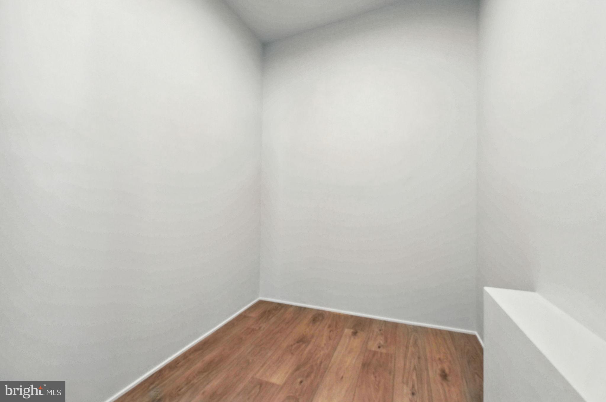 PEACOCK STATION - Residential