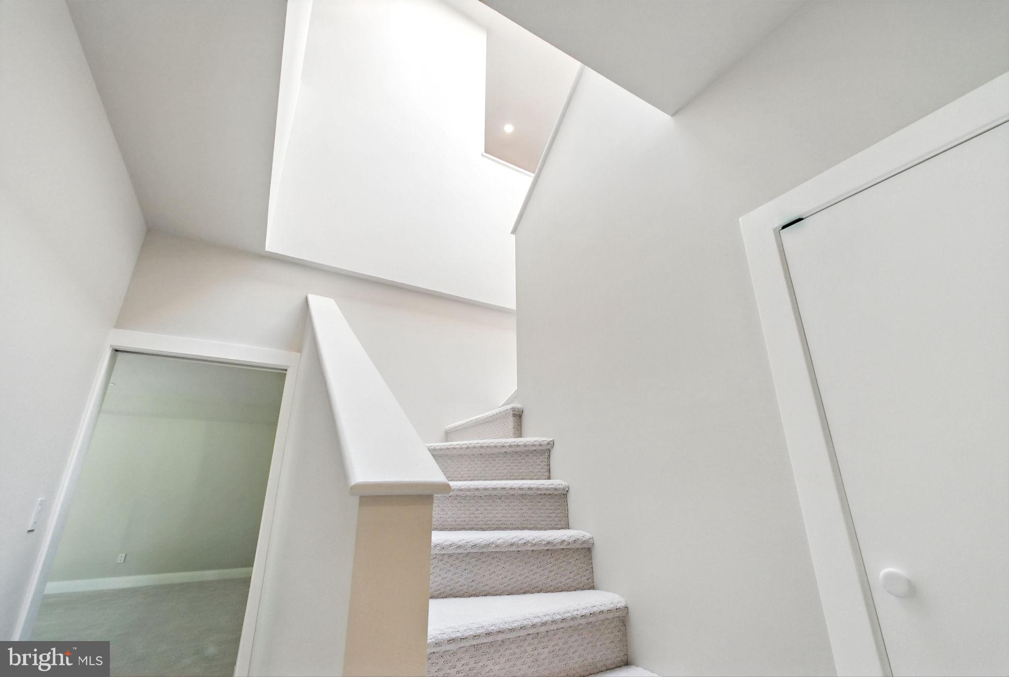 PEACOCK STATION - Residential