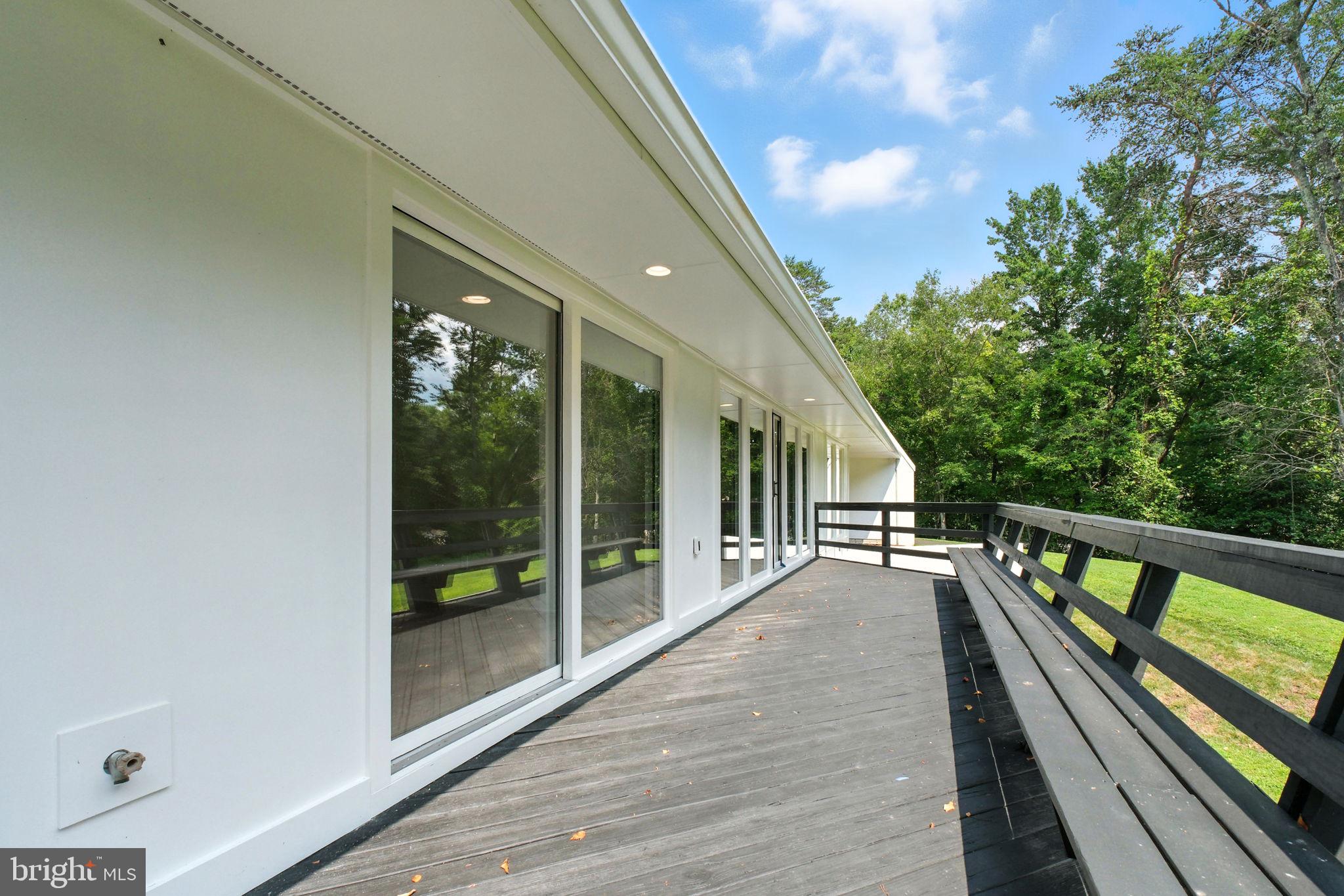 PEACOCK STATION - Residential