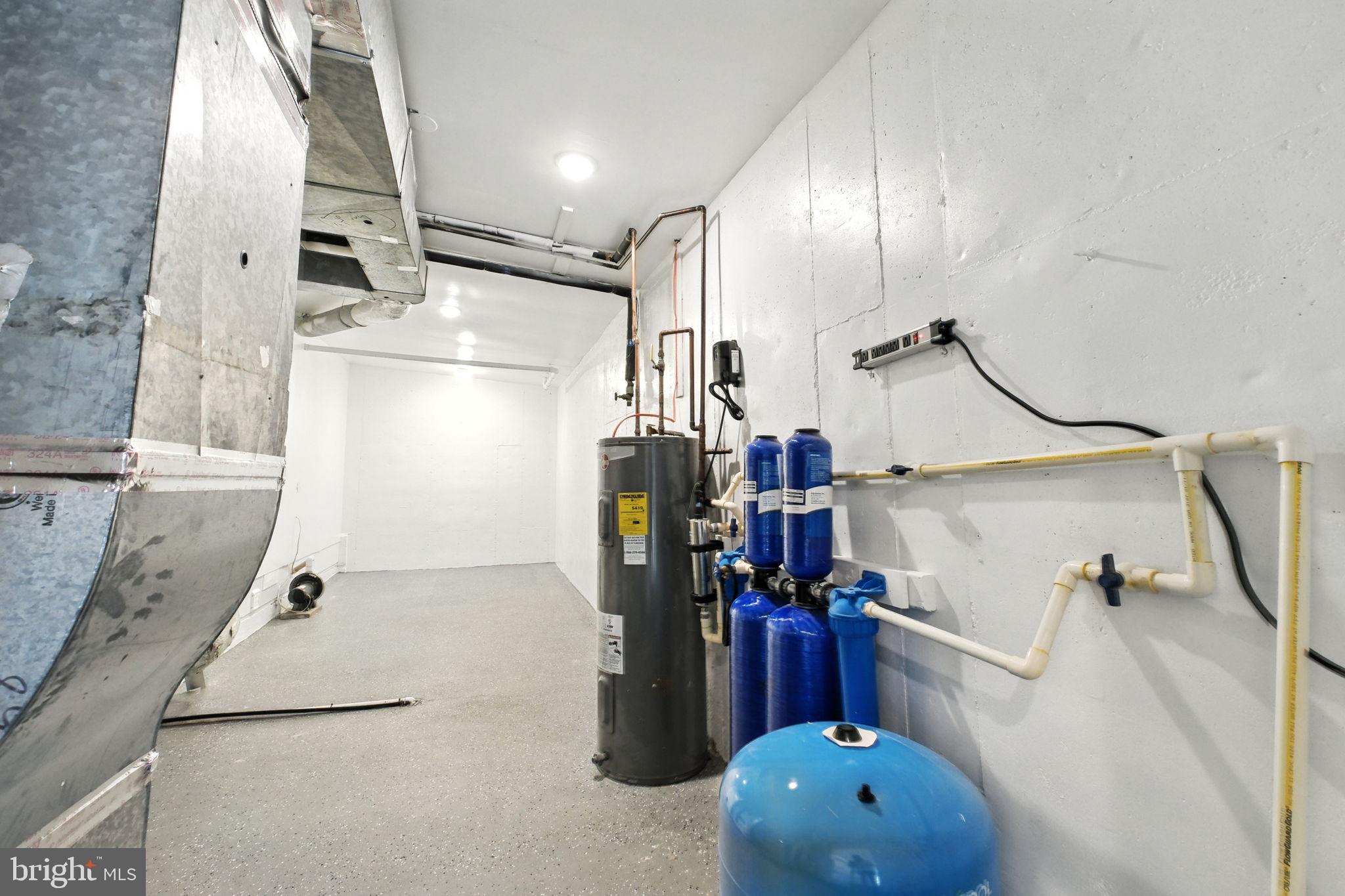 PEACOCK STATION - Residential