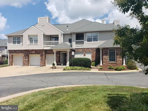 45070 Brae Terrace Unit 202, Ashburn, VA 20147 - #: VALO2101454