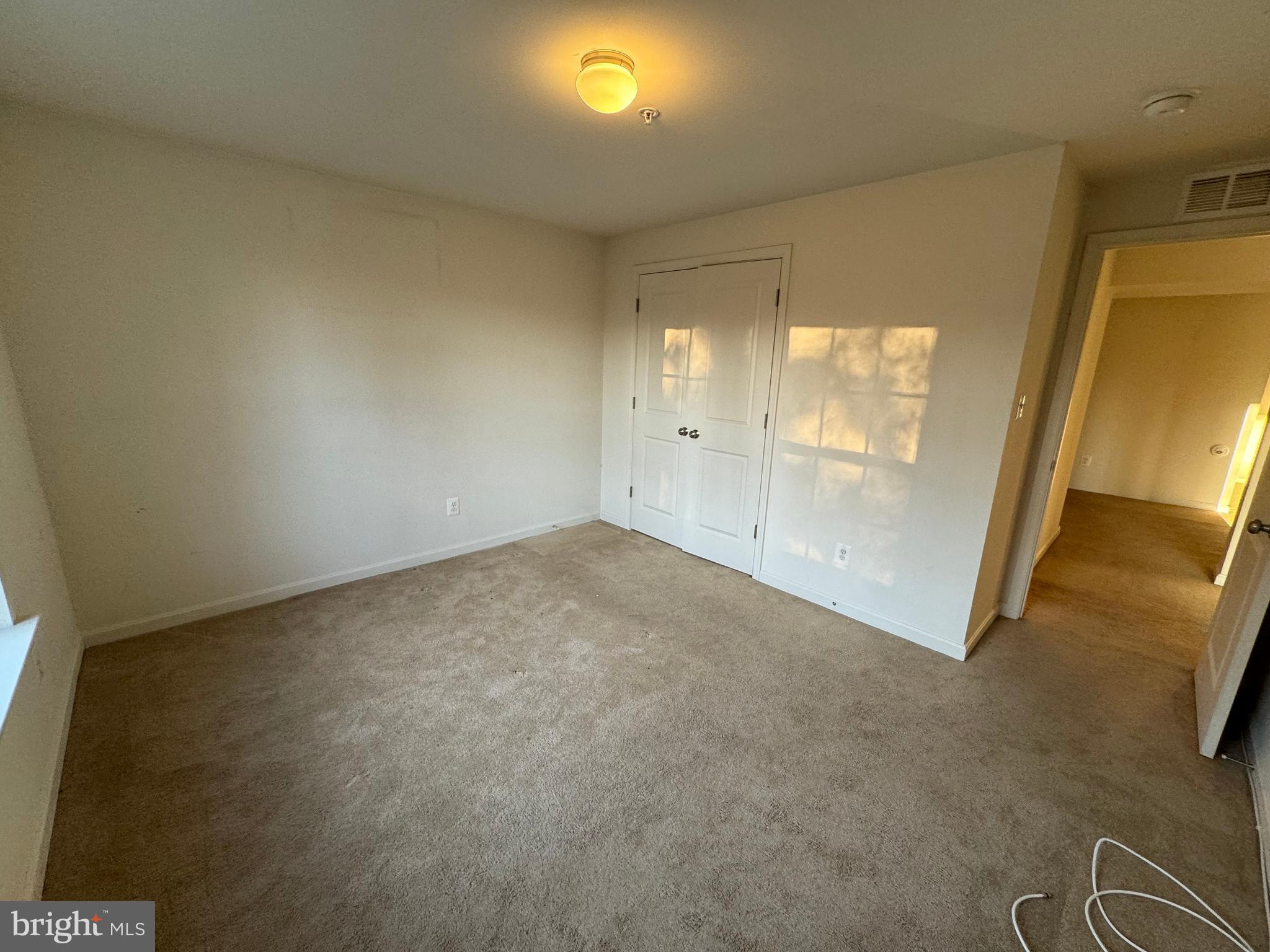 OLD TRAILS - Residential Lease