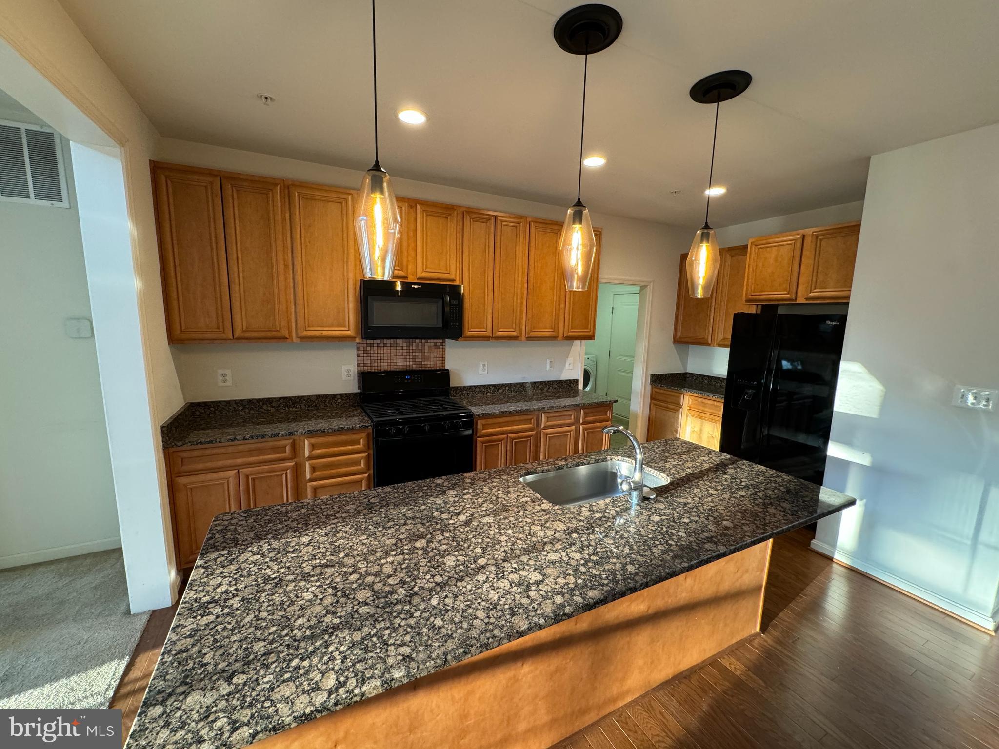 OLD TRAILS - Residential Lease