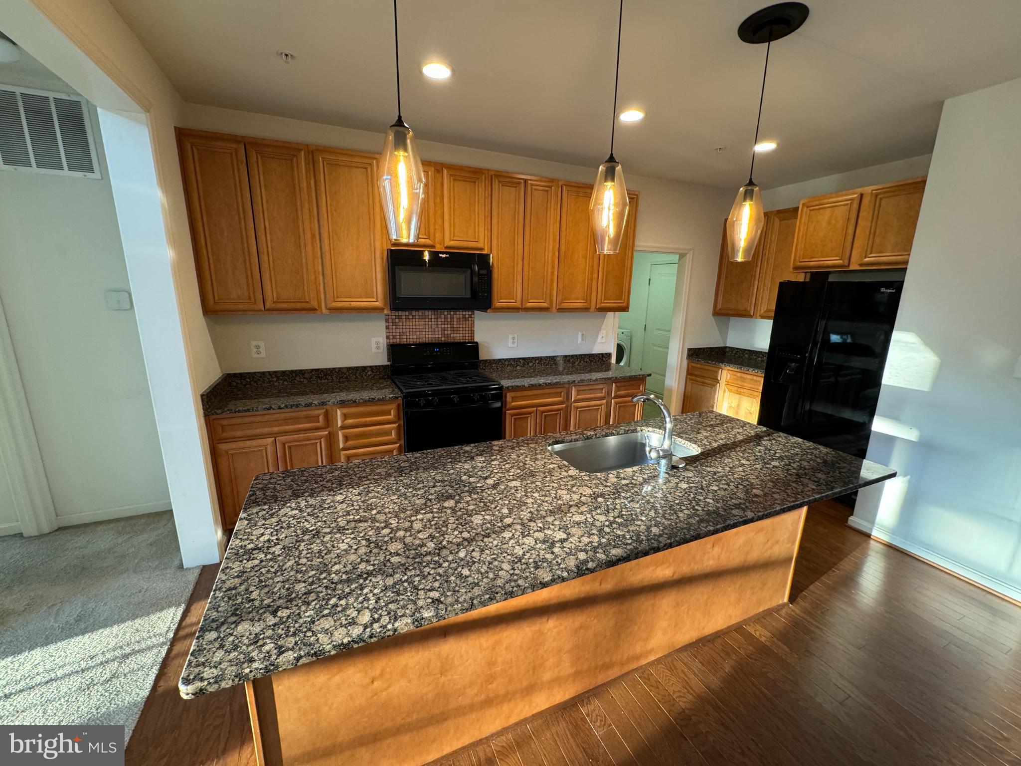 OLD TRAILS - Residential Lease