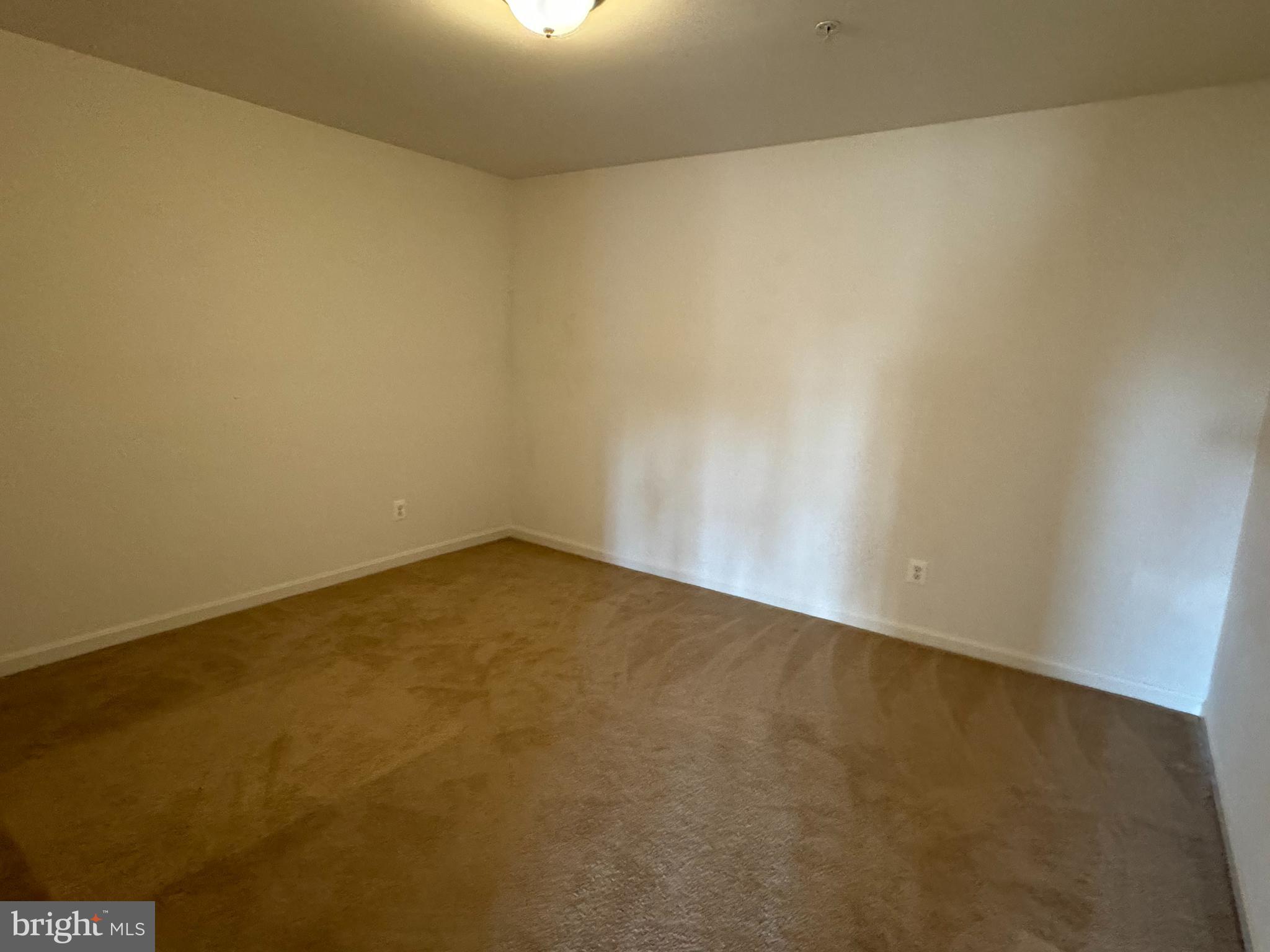 OLD TRAILS - Residential Lease