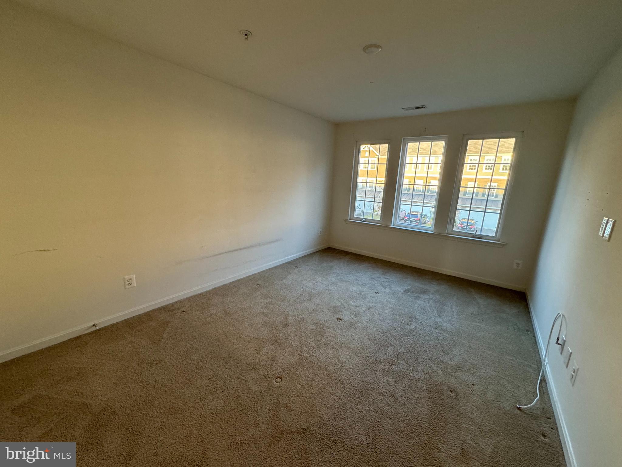 OLD TRAILS - Residential Lease