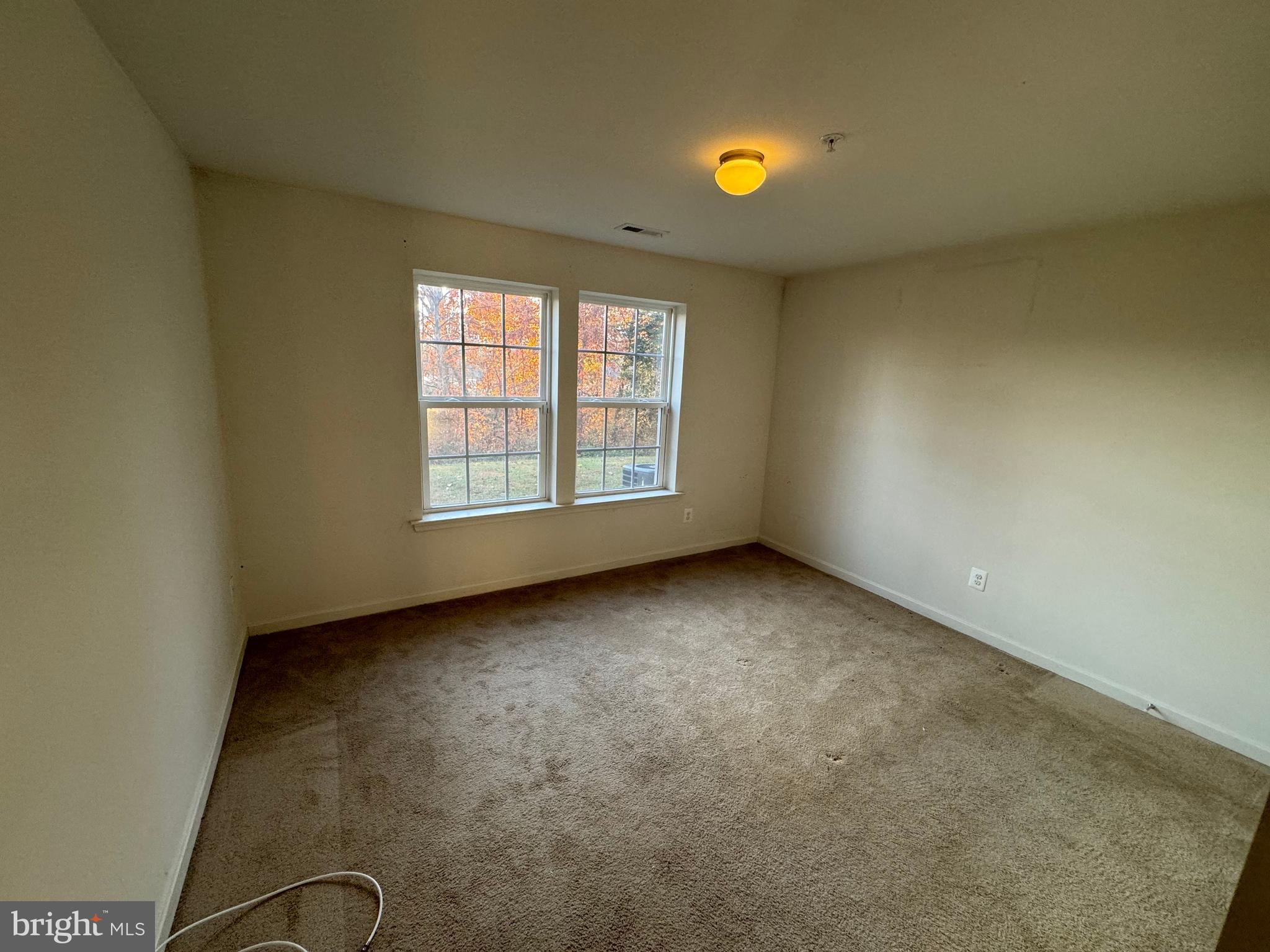 OLD TRAILS - Residential Lease