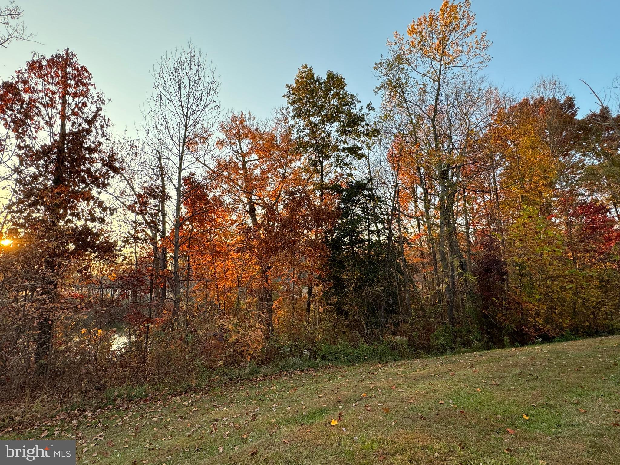 OLD TRAILS - Residential Lease