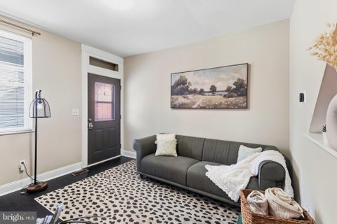 Townhouse For Sale - 3608 Paine Street<br/> BALTIMORE, MD 21211