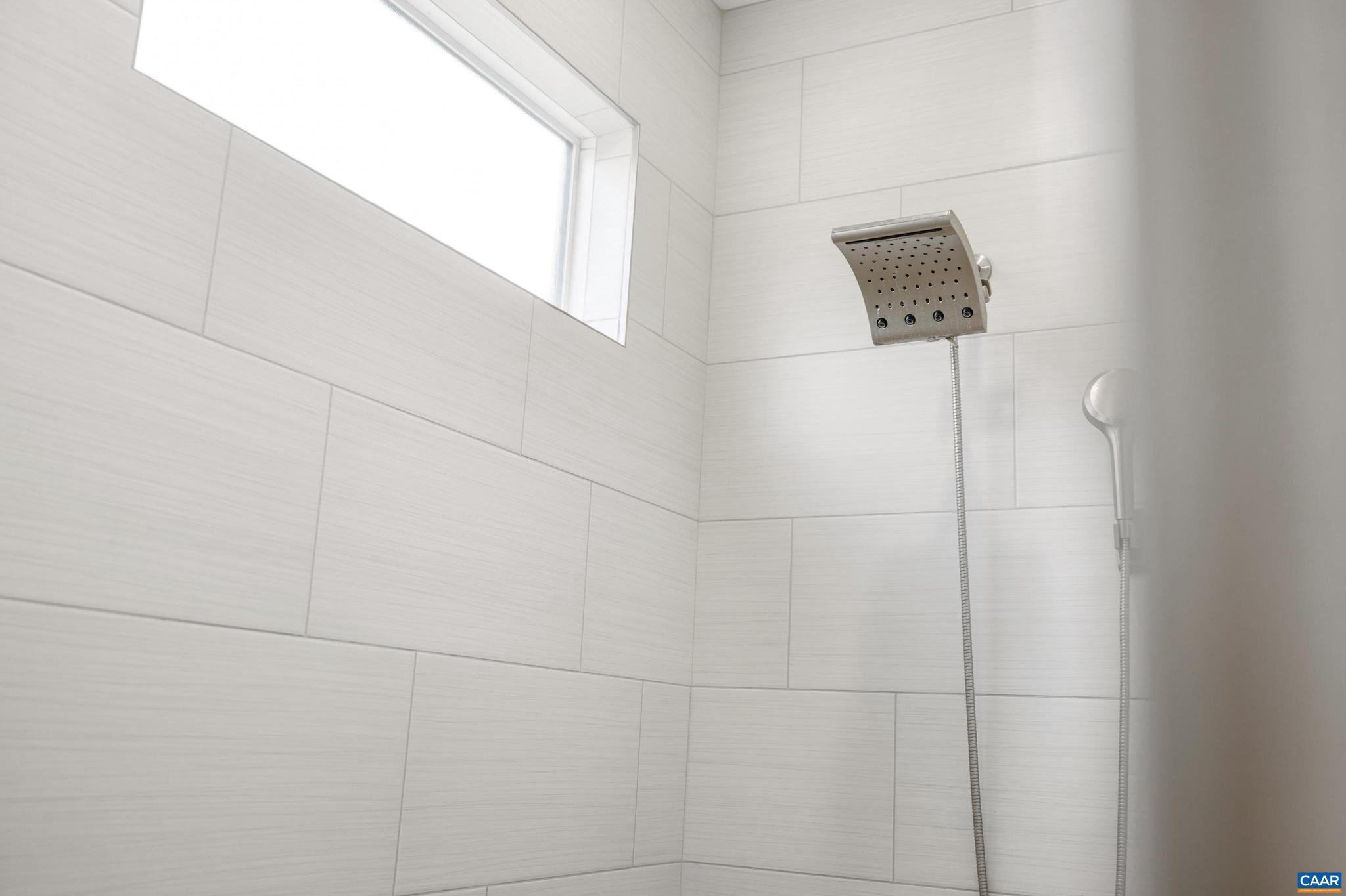 SILVER CREEK - Residential