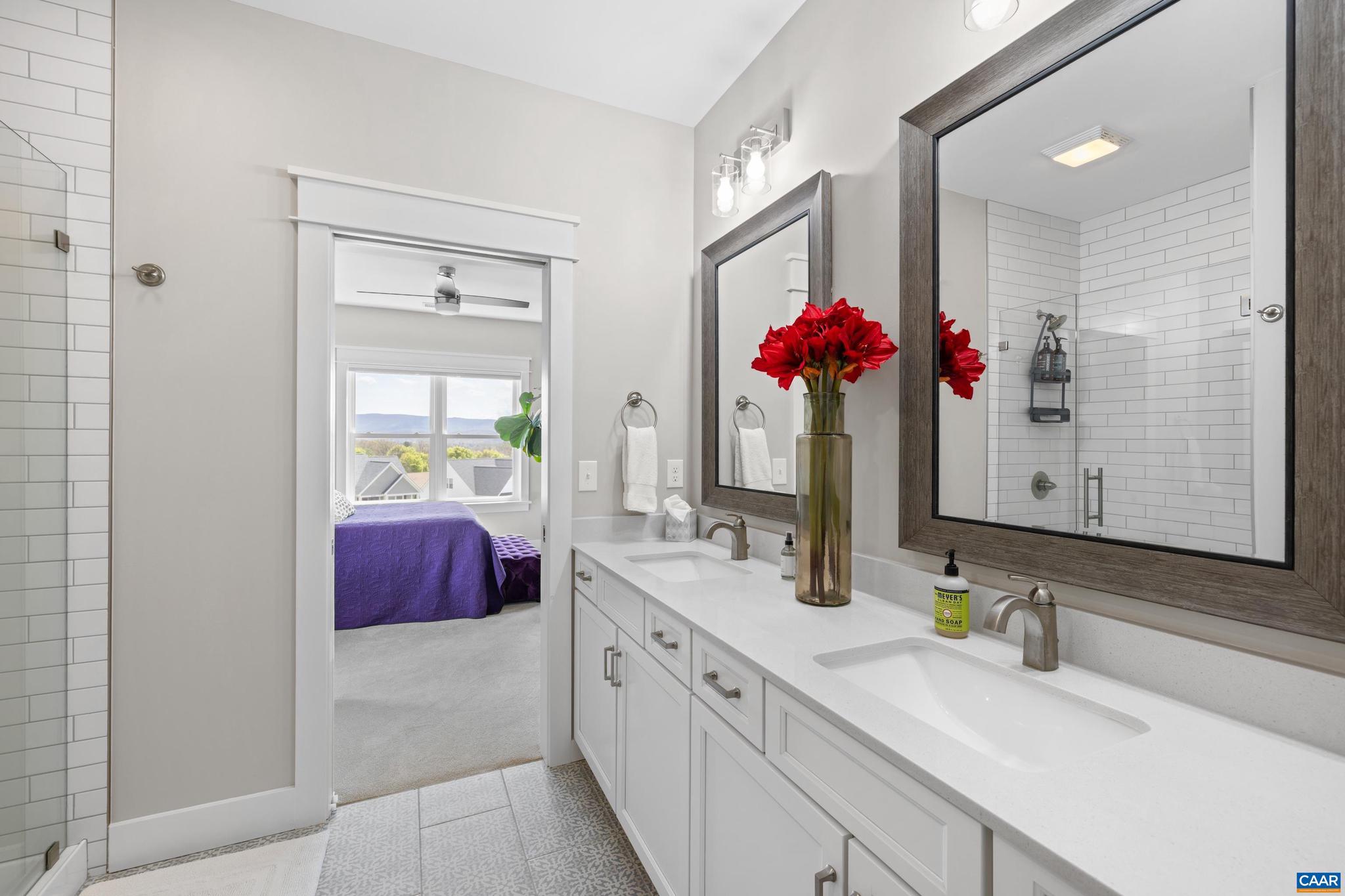 SILVER CREEK - Residential