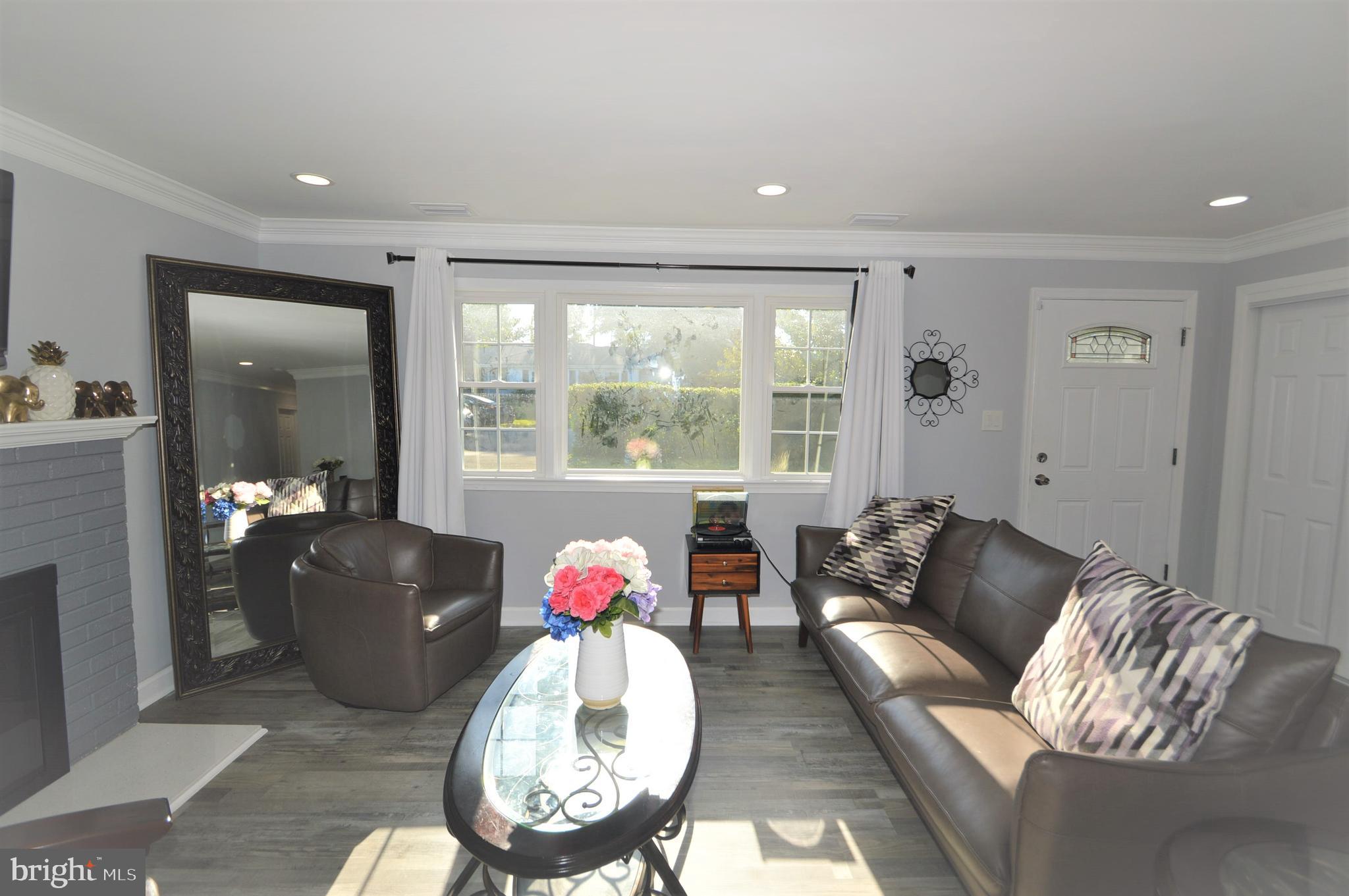 SPRINGFIELD ESTATES - Residential