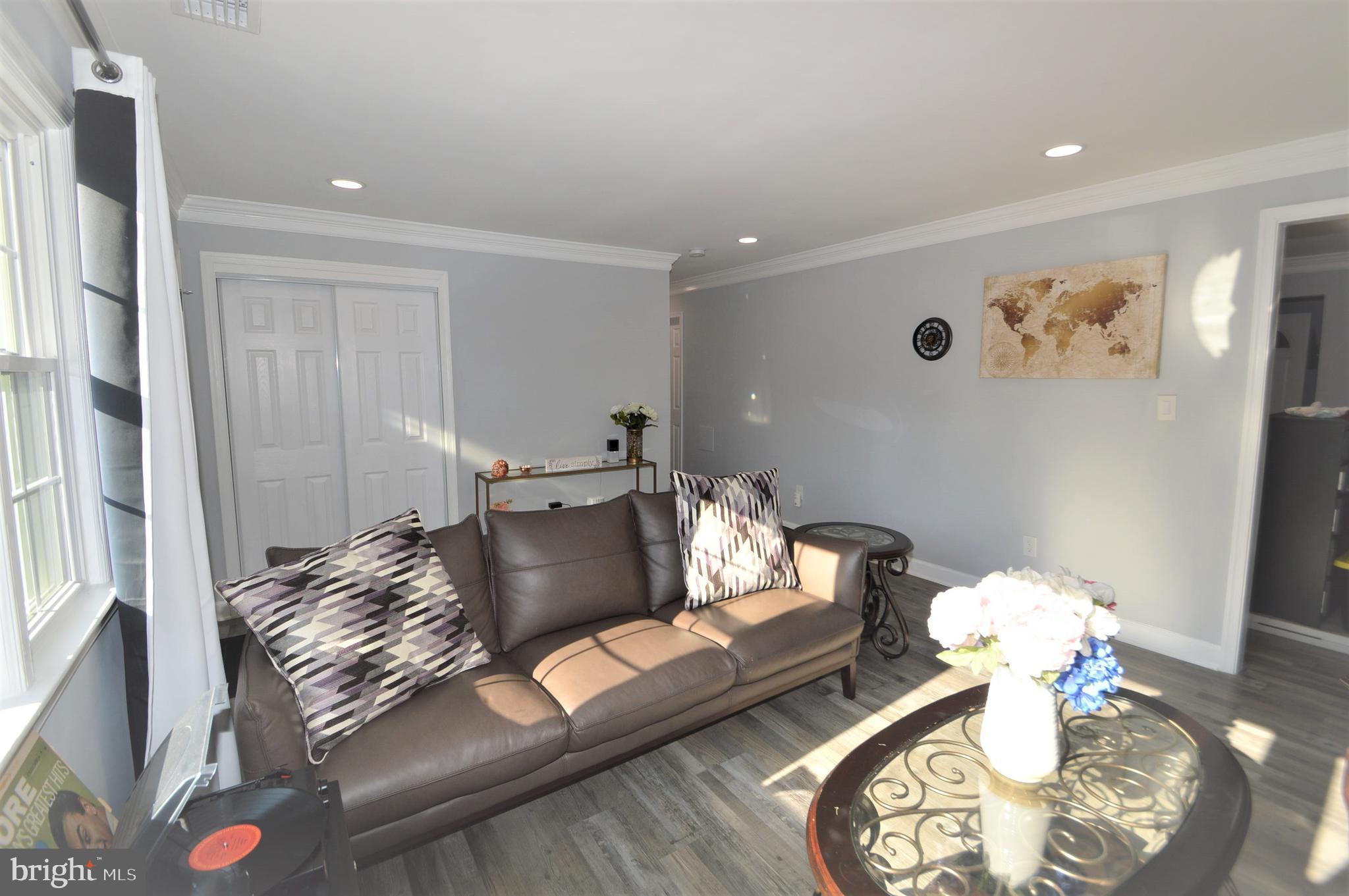 SPRINGFIELD ESTATES - Residential