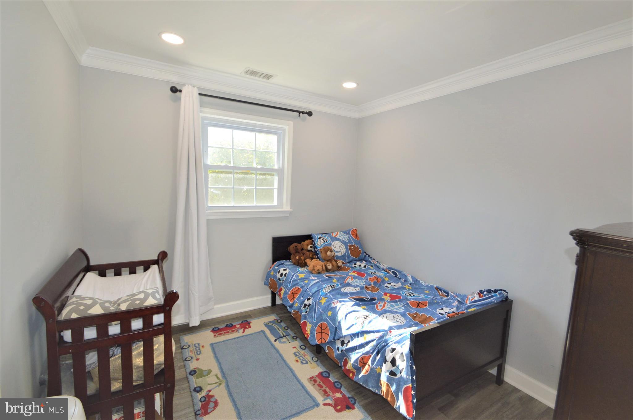 SPRINGFIELD ESTATES - Residential