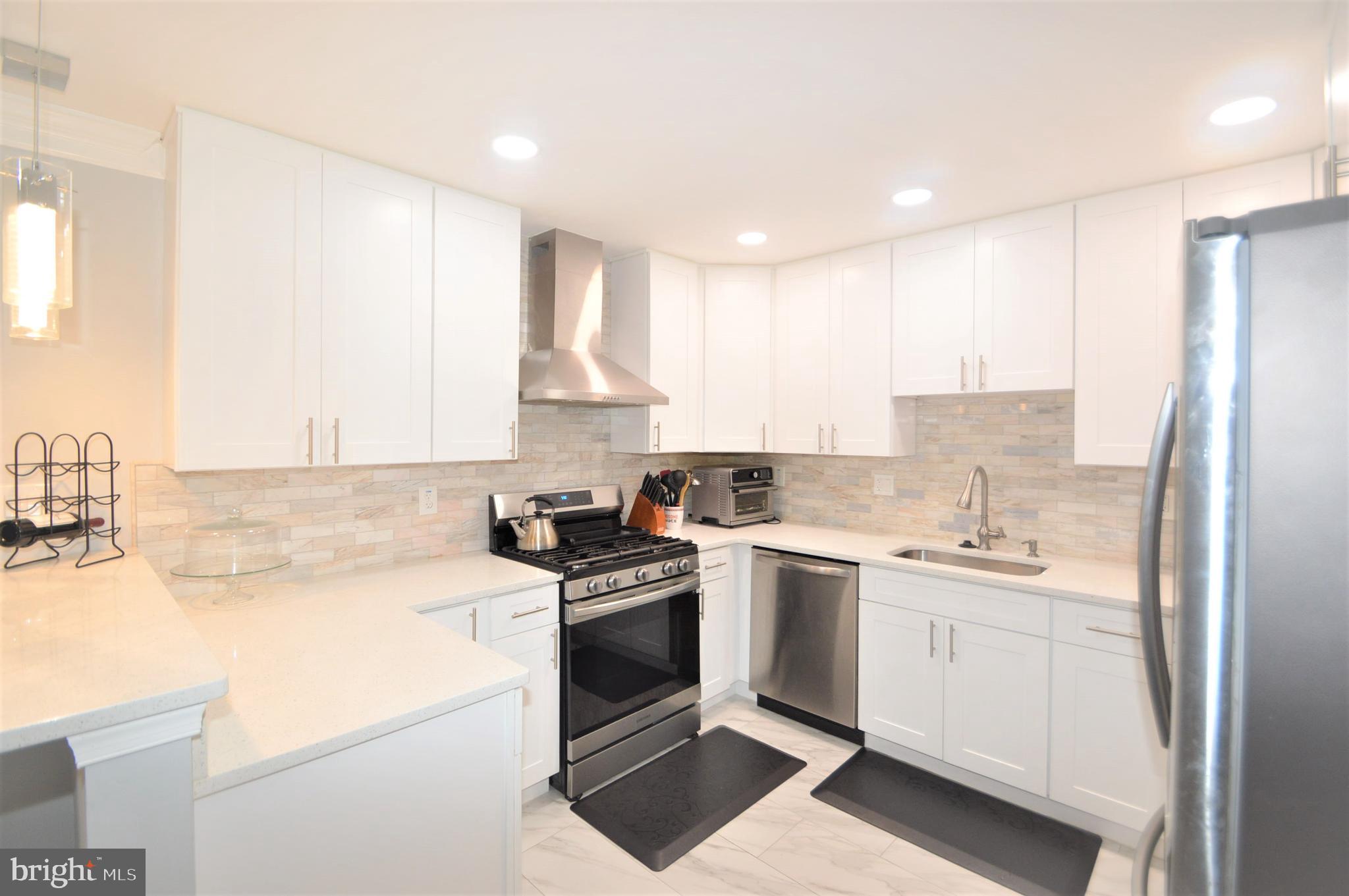 SPRINGFIELD ESTATES - Residential