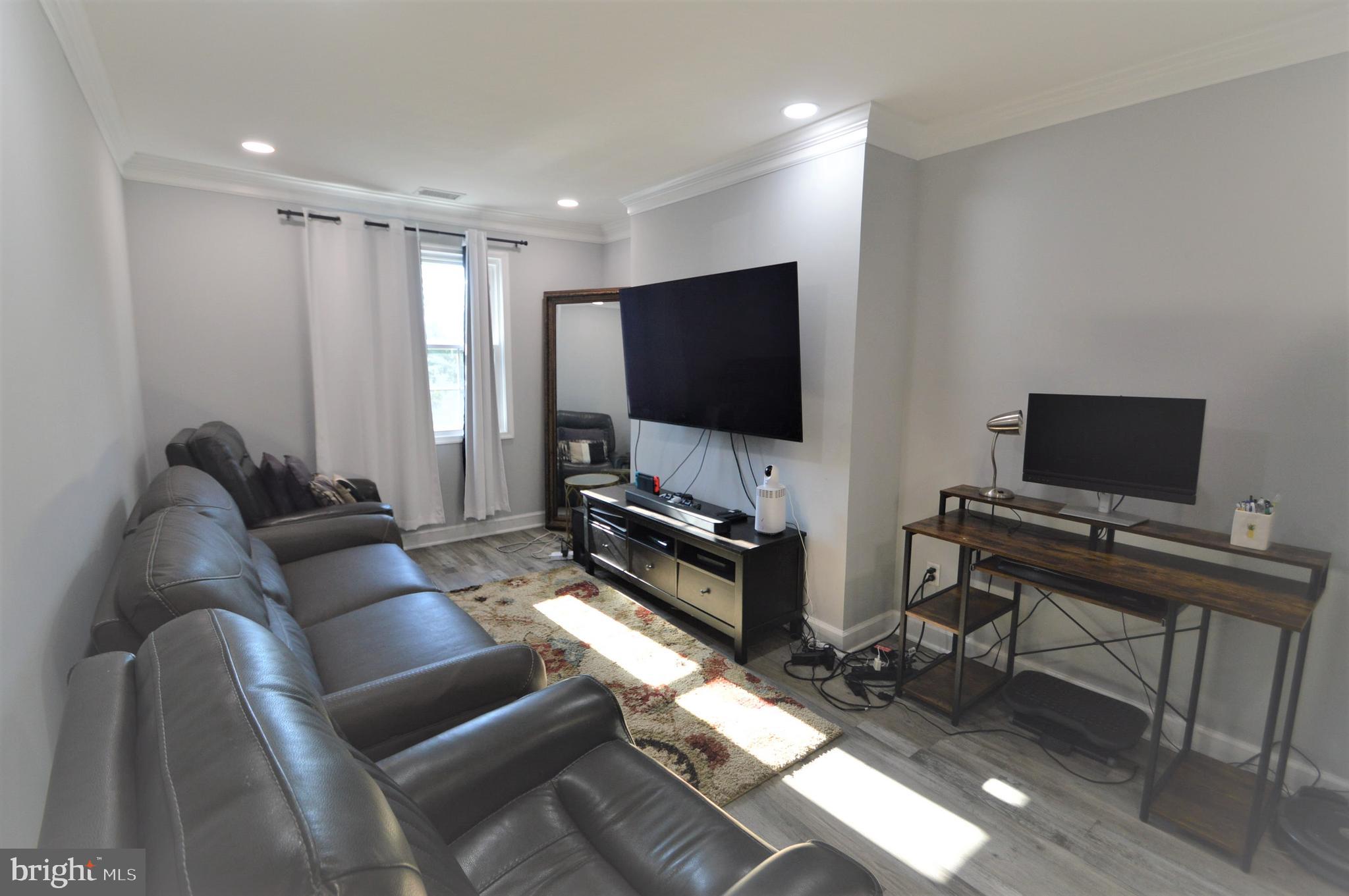 SPRINGFIELD ESTATES - Residential