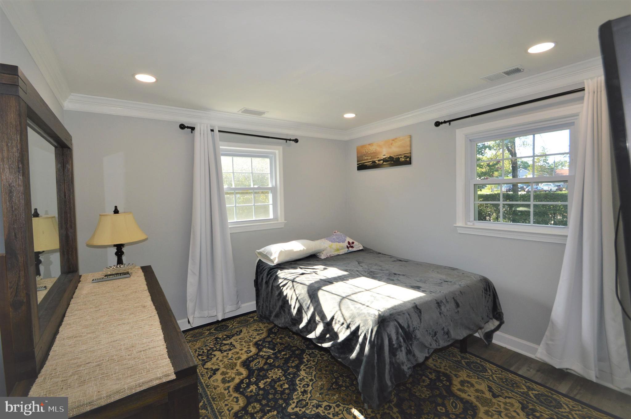 SPRINGFIELD ESTATES - Residential