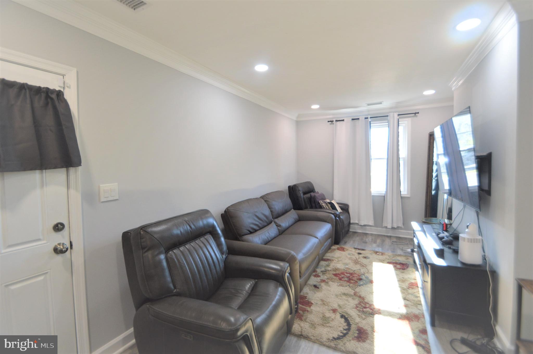 SPRINGFIELD ESTATES - Residential