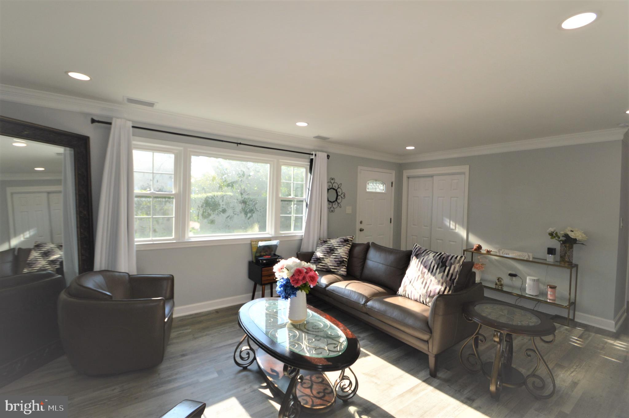 SPRINGFIELD ESTATES - Residential