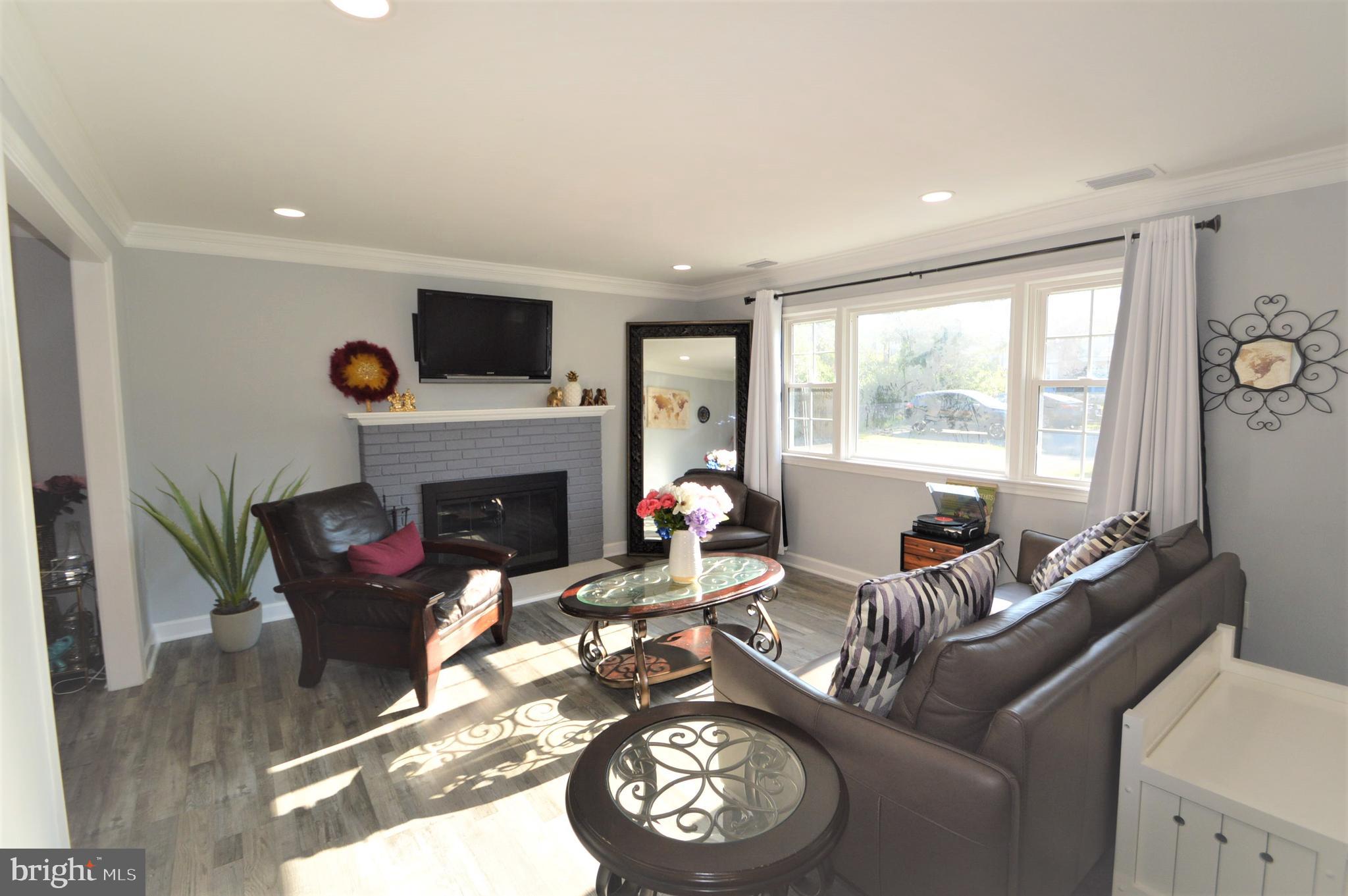 SPRINGFIELD ESTATES - Residential