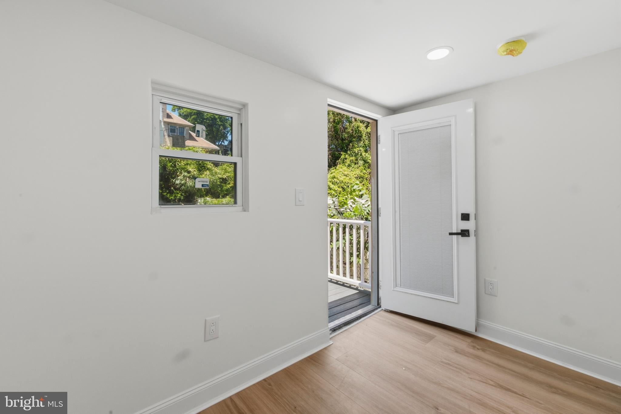 83 W SHARPNACK STREET