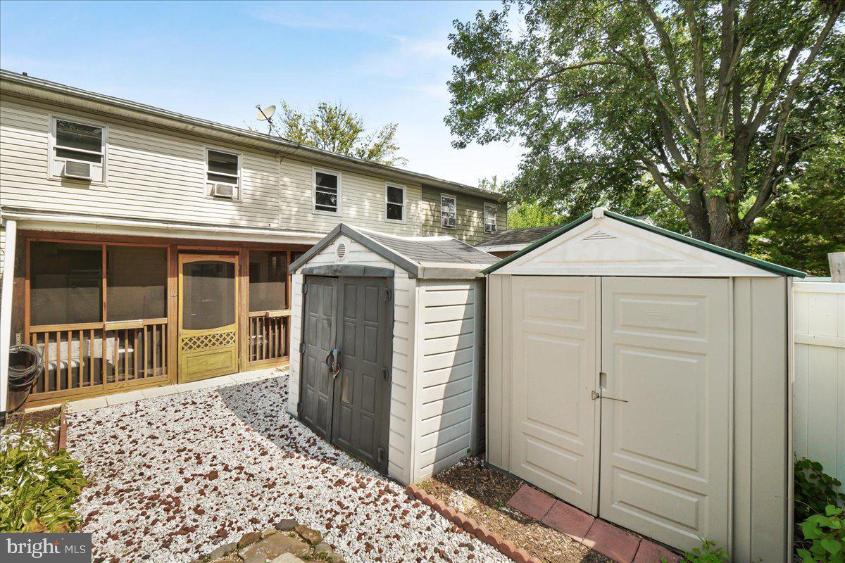 TANEYTOWN VILLAGE - Residential