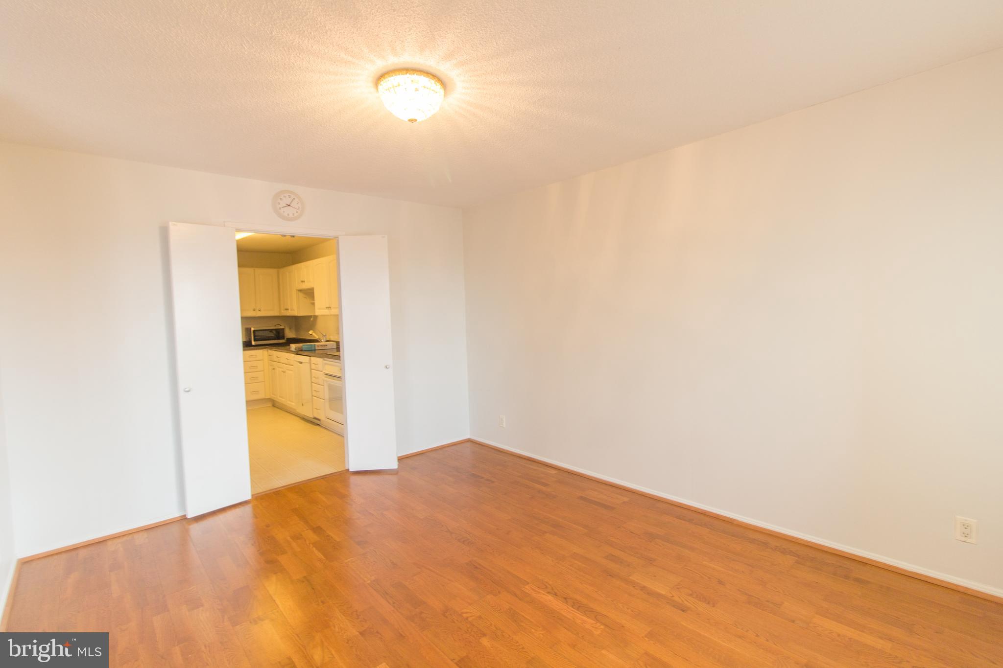 ROTONDA - Residential Lease