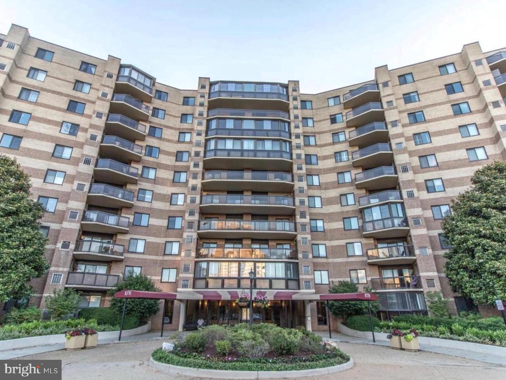 ROTONDA - Residential Lease