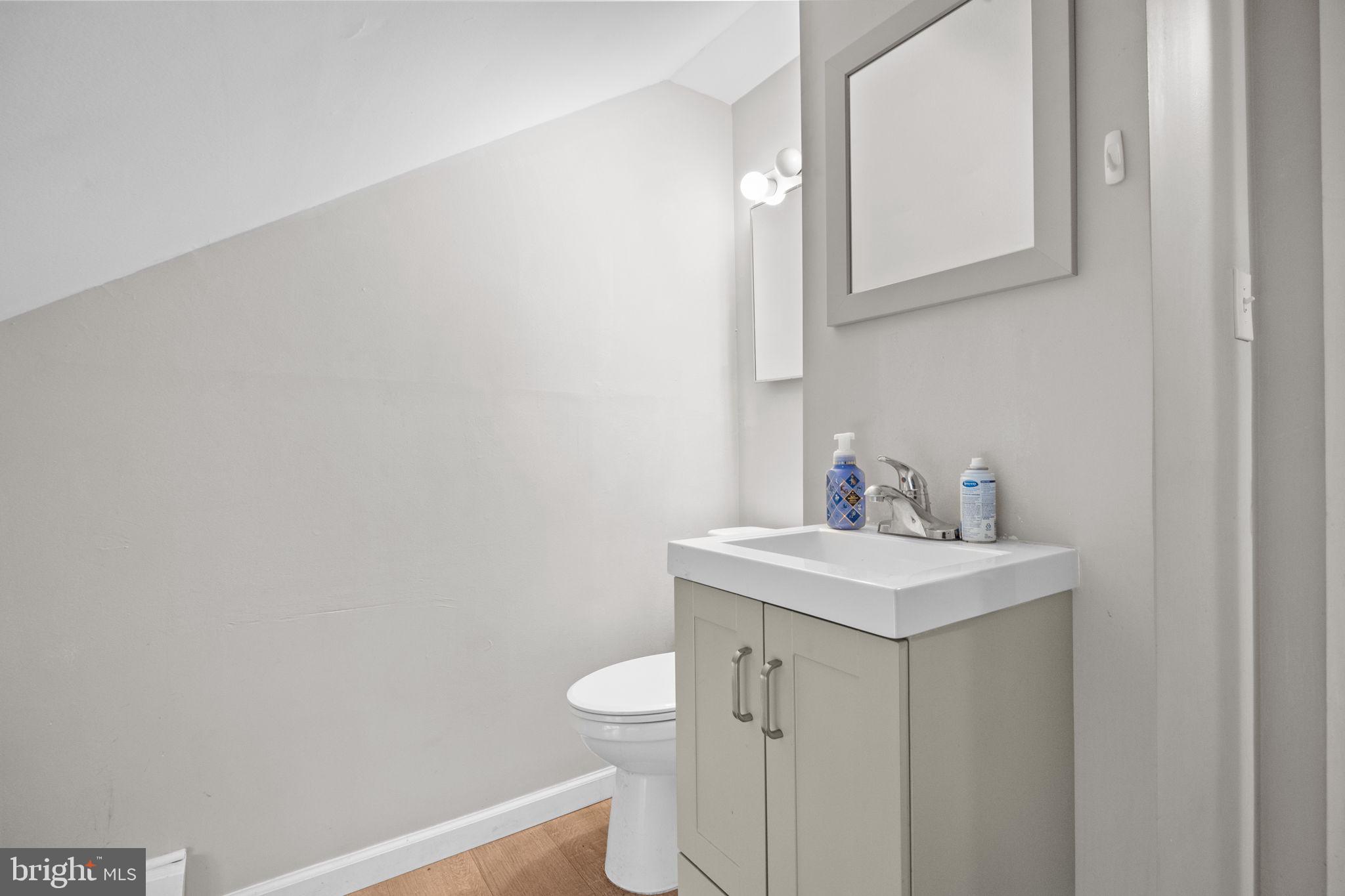 RED CEDAR HILL - Residential